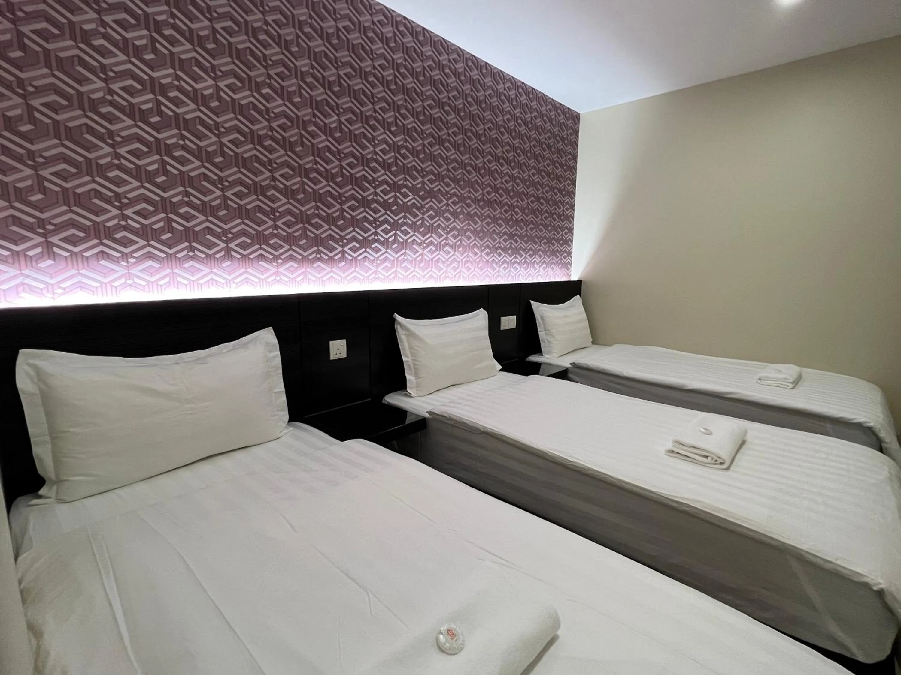 Bed in Pekan Auto City Budget Hotel