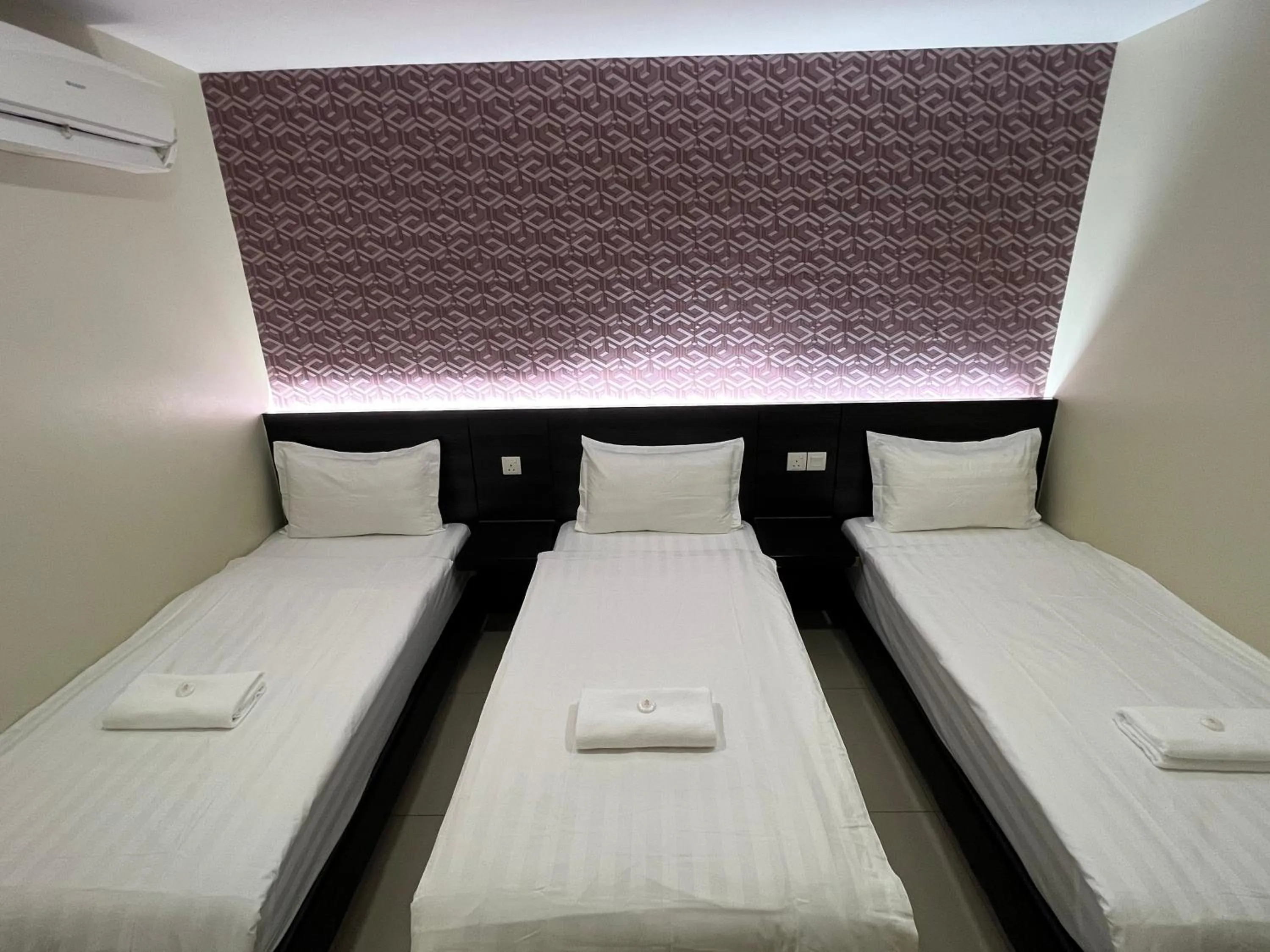 Bed in Pekan Auto City Budget Hotel