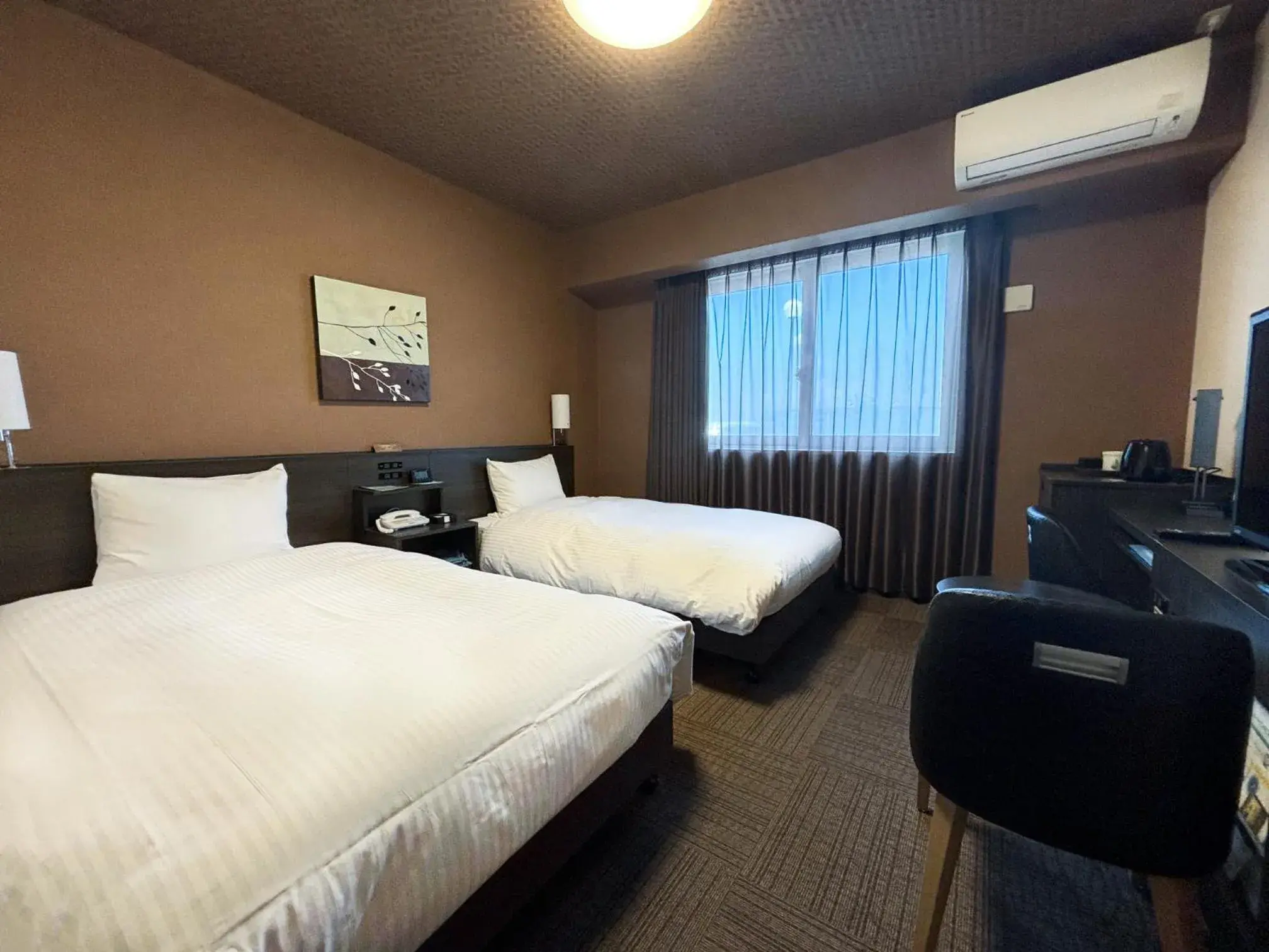 Standard Twin Room - single occupancy - Non-Smoking in Hotel Route Inn Osaka Izumi -Kishiwada Izumi Inter- Standard Twin Room - single occupancy - Non-Smoking in Hotel Route Inn Osaka Izumi -Kishiwada Izumi Inter-