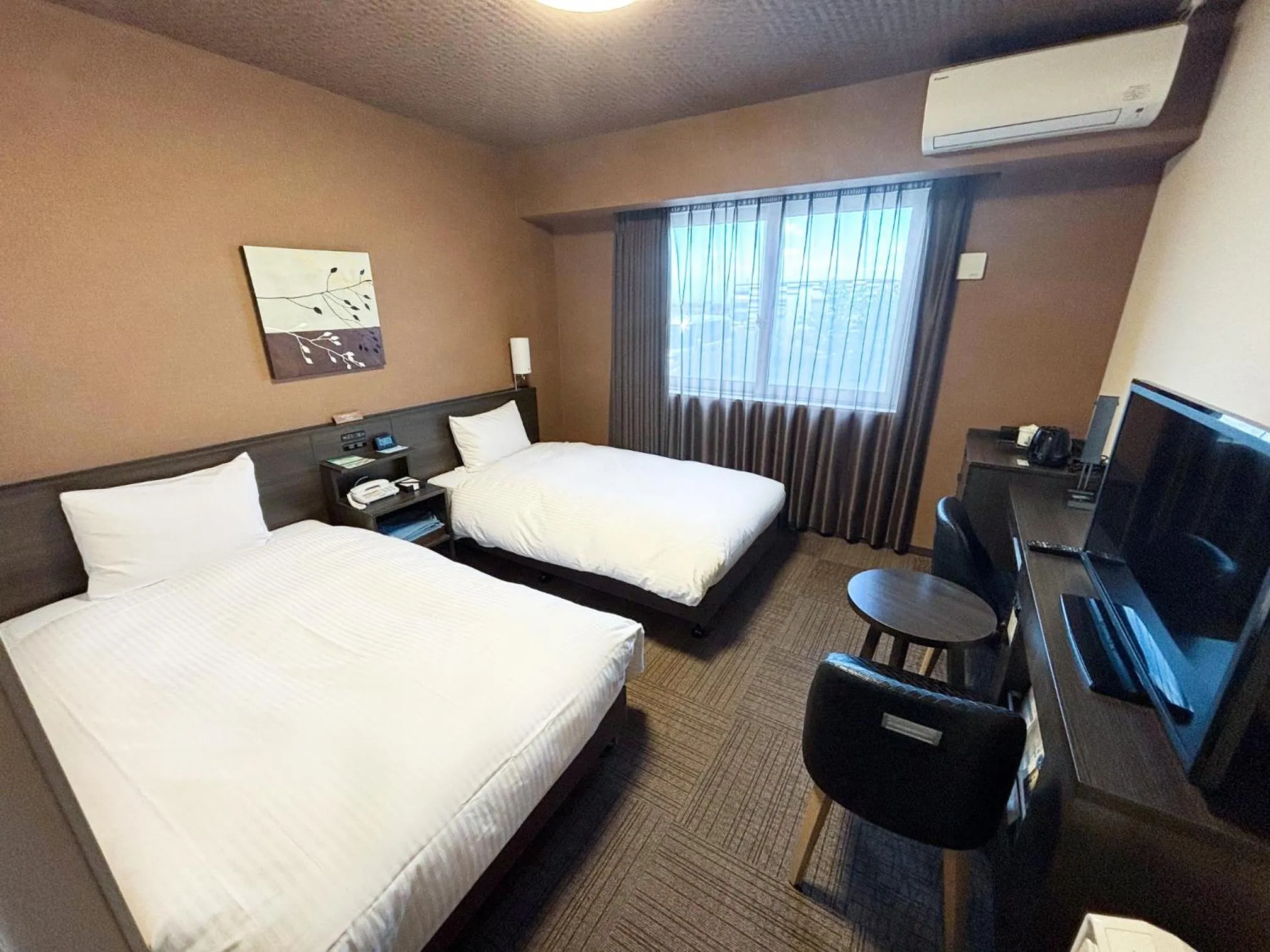 Photo of the whole room, Bed in Hotel Route Inn Osaka Izumi -Kishiwada Izumi Inter-