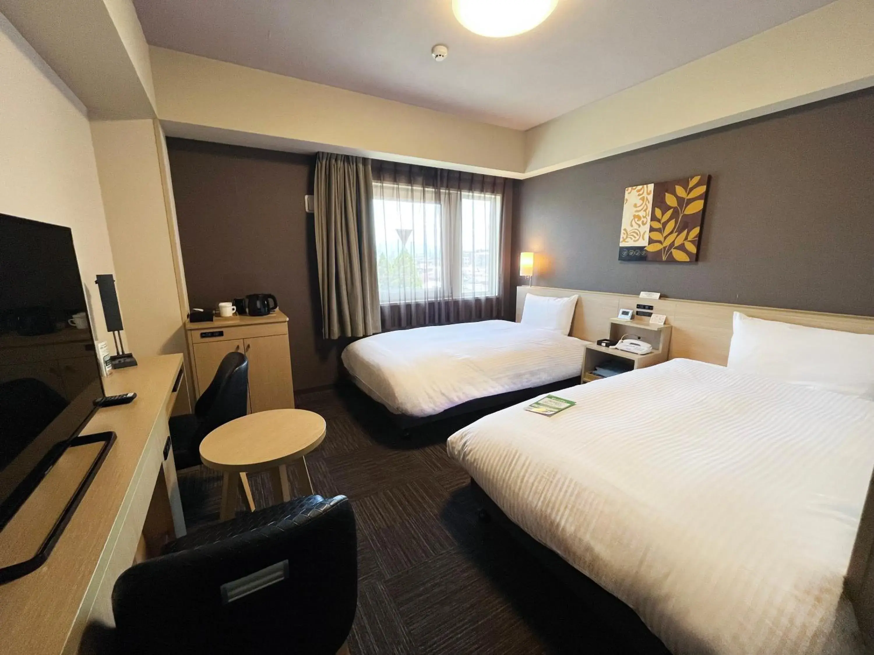 Standard Twin Room - single occupancy - Non-Smoking in Hotel Route-Inn Higashiomi Yokaichi Ekimae Standard Twin Room - single occupancy - Non-Smoking in Hotel Route-Inn Higashiomi Yokaichi Ekimae