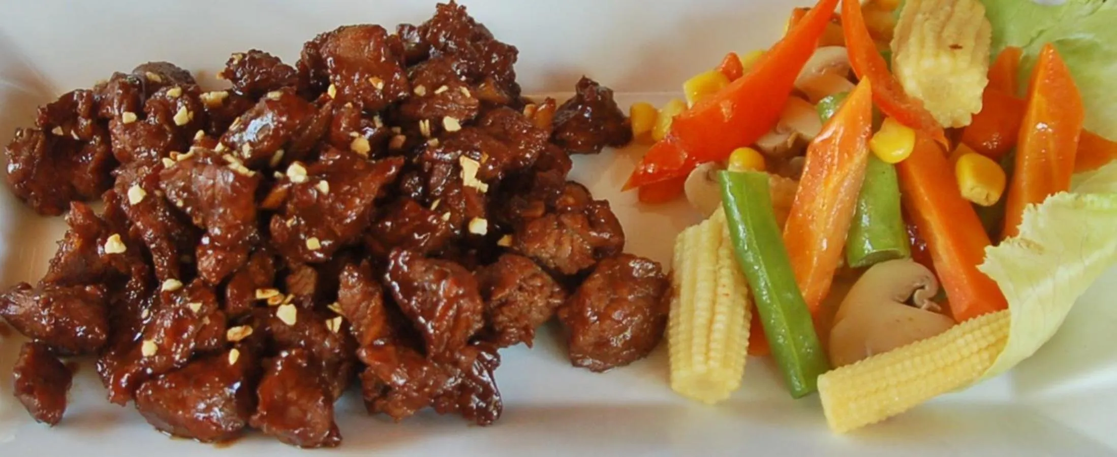 Restaurant/places to eat in Island Tiki Paradise Resort