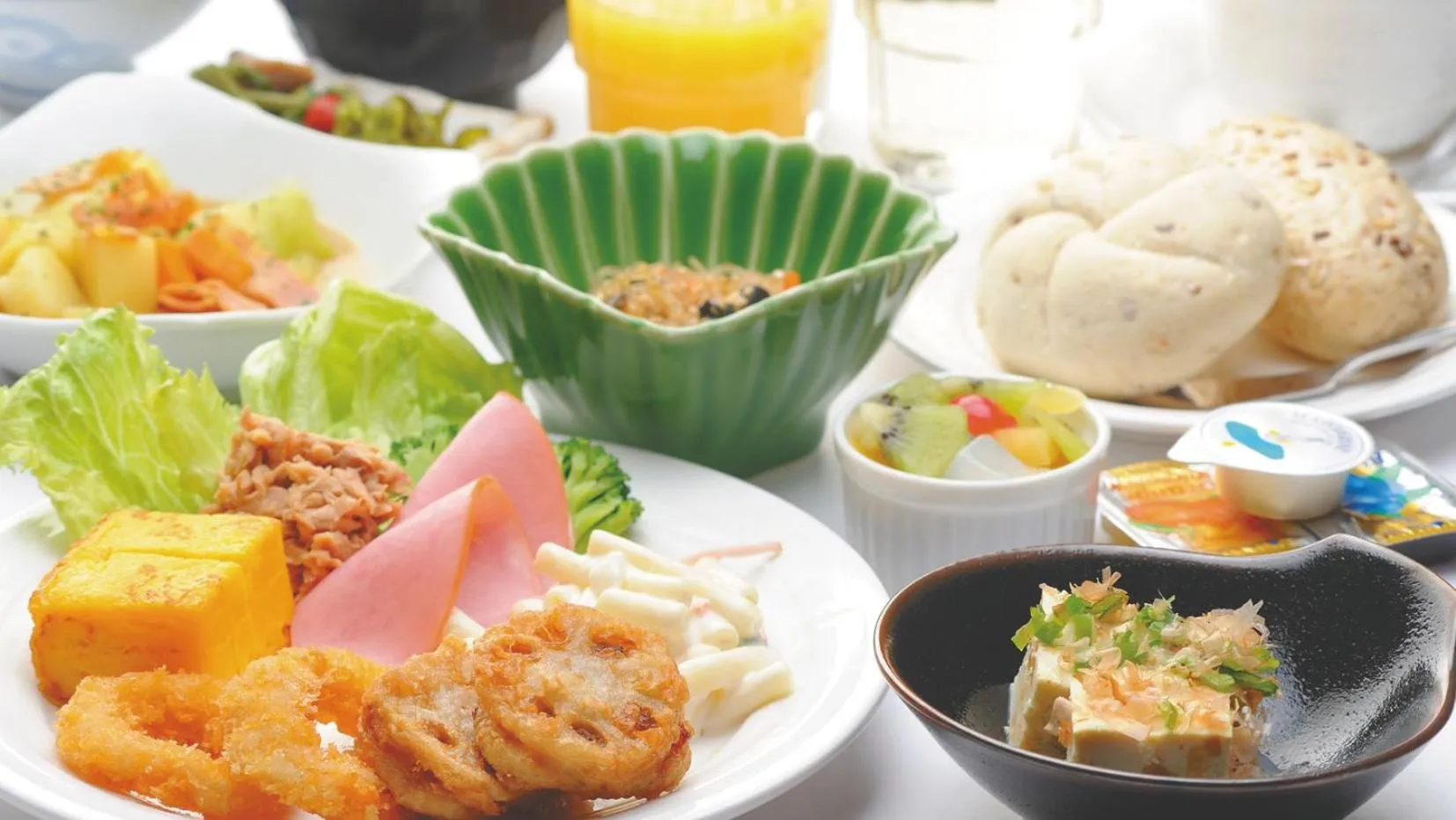 Breakfast in ​Hotel Route-Inn Kumagaya​