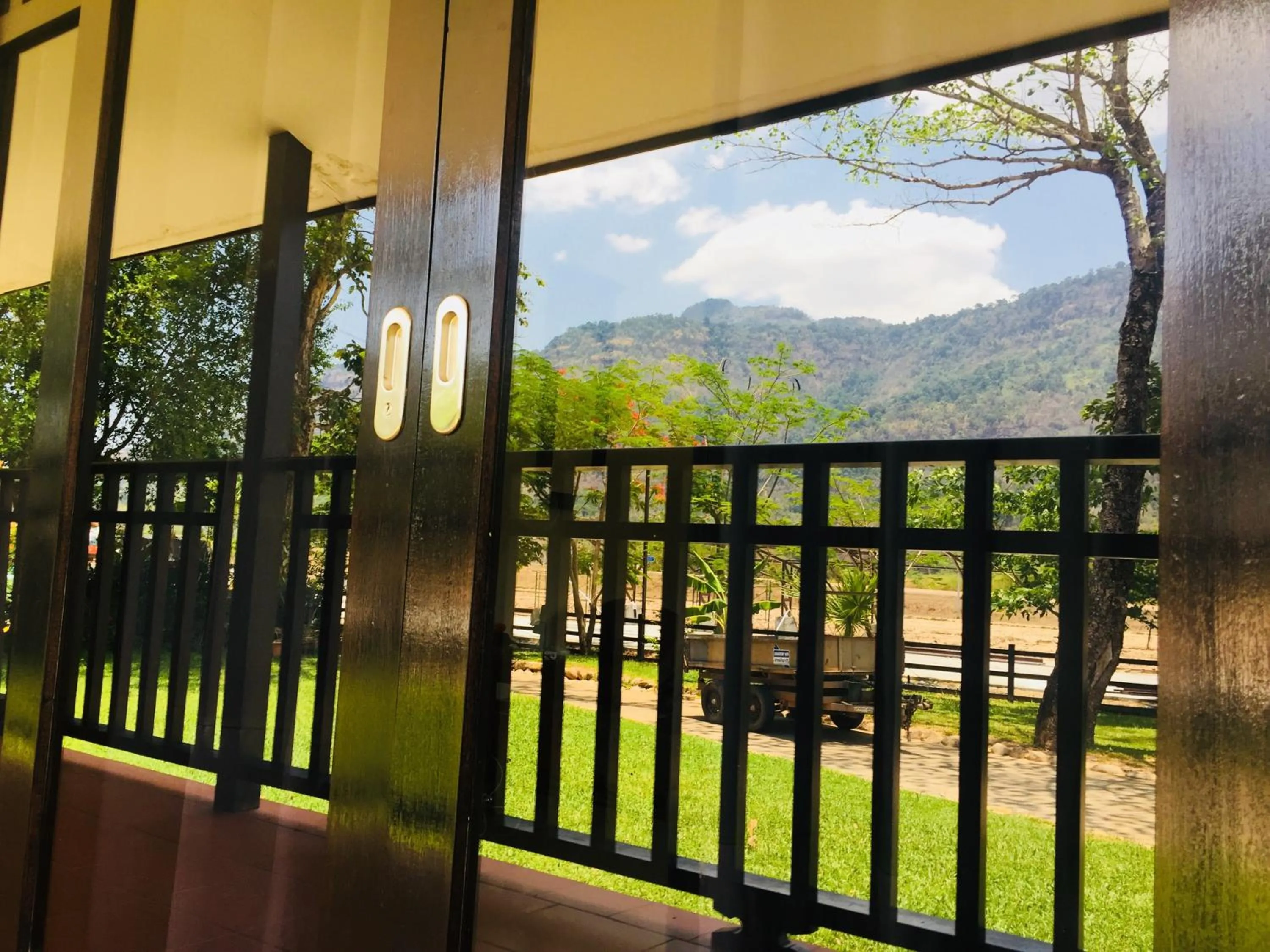 Mountain view in Wopakok Hotel