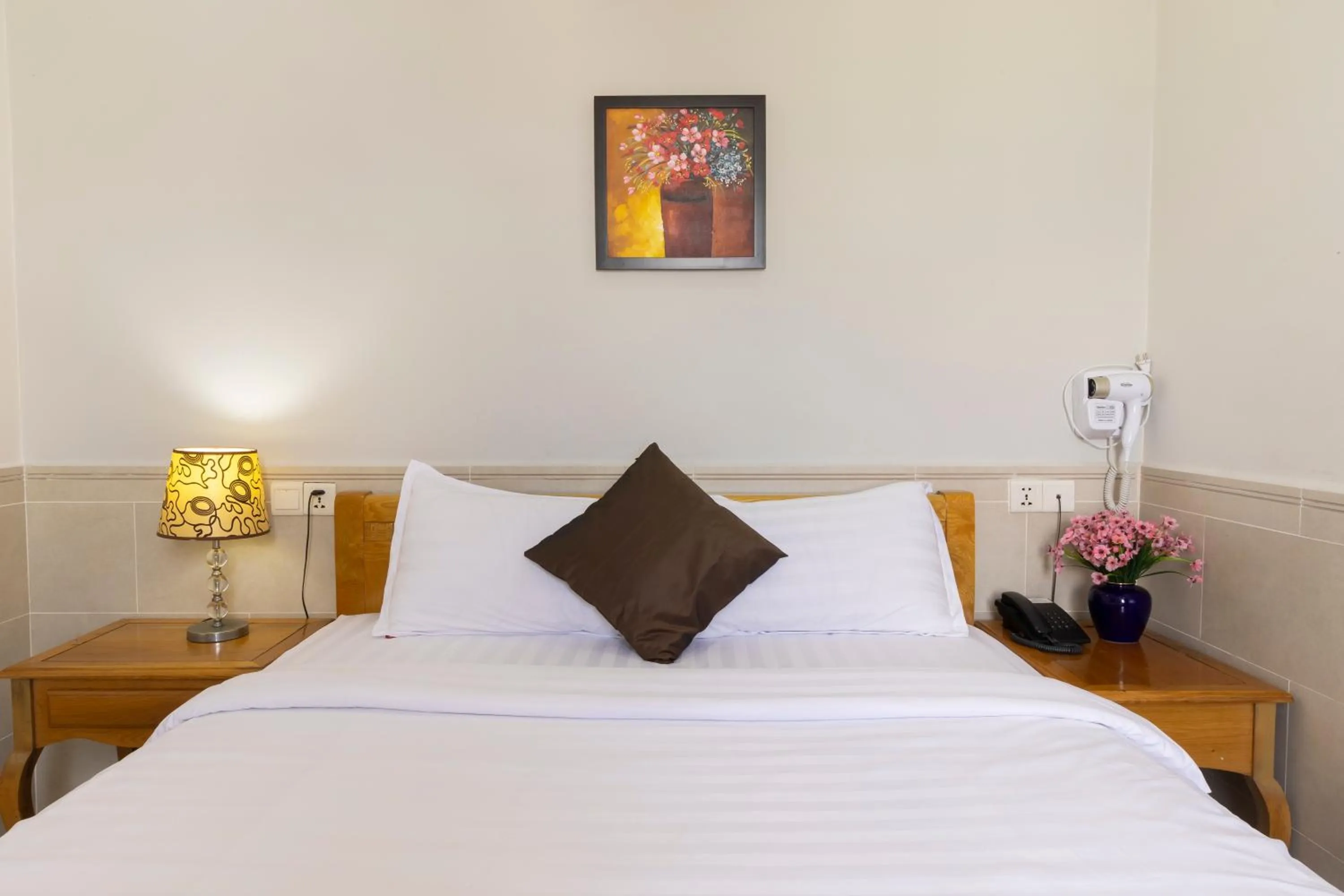 Bed in Hoang Anh Star Boutique Hotel