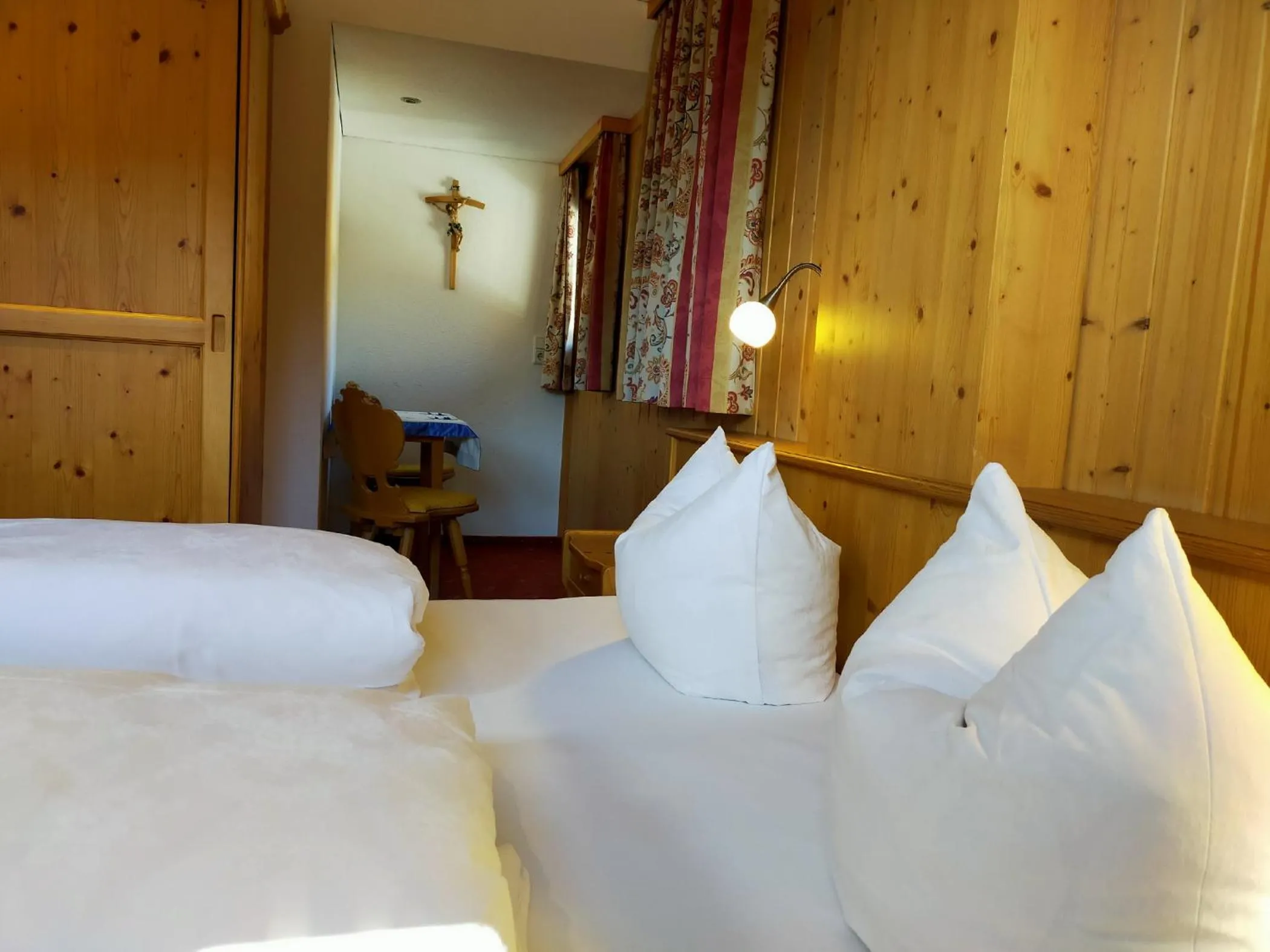 Bed in Pension Edelweiss