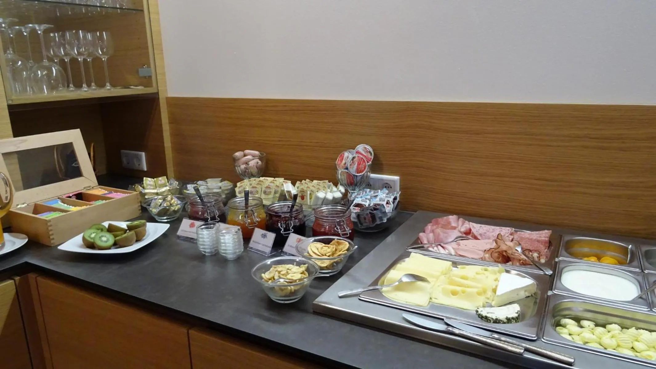 Food and drinks in Pension Edelweiss