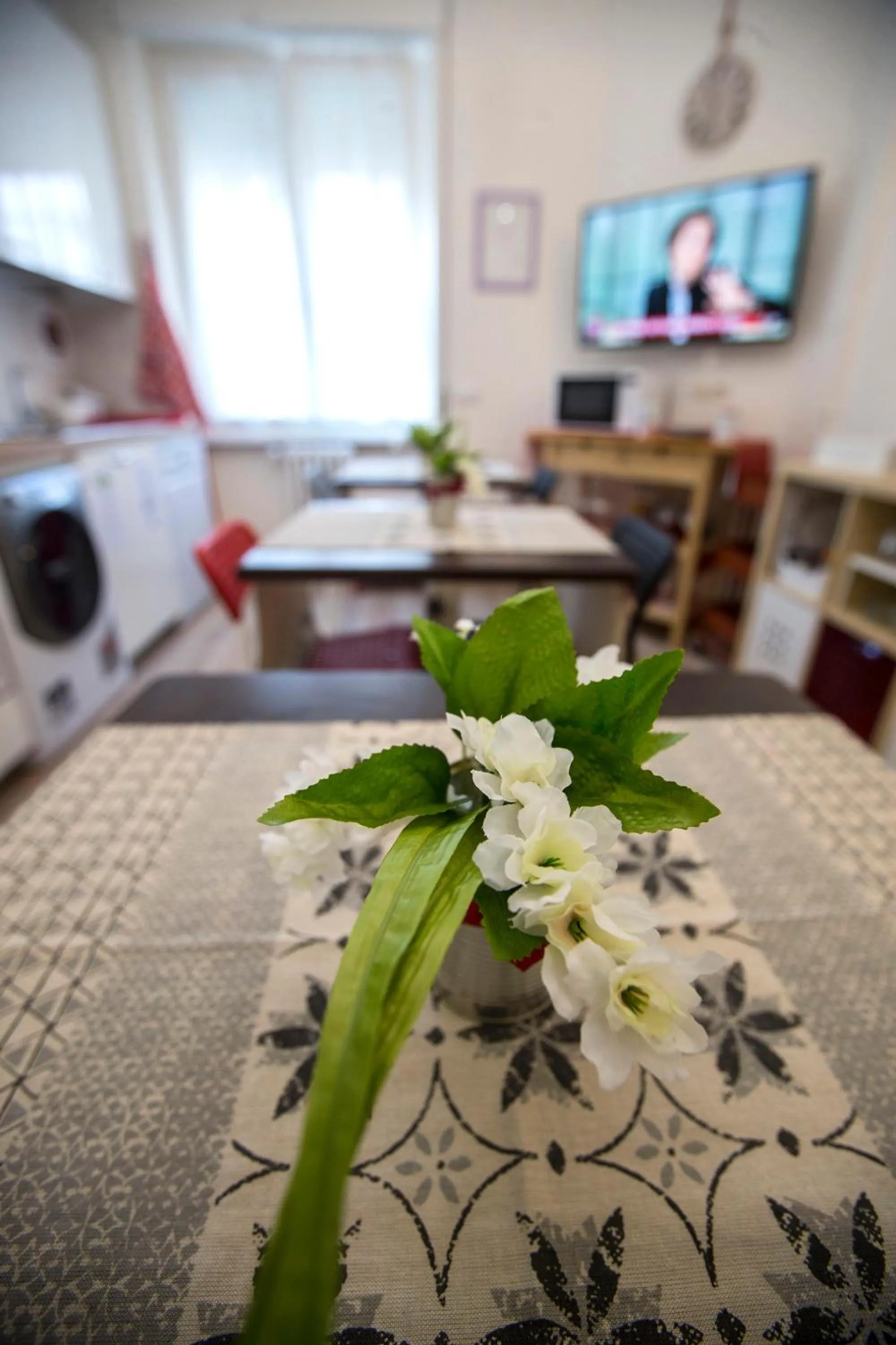 Communal lounge/ TV room in A Casa di Benny