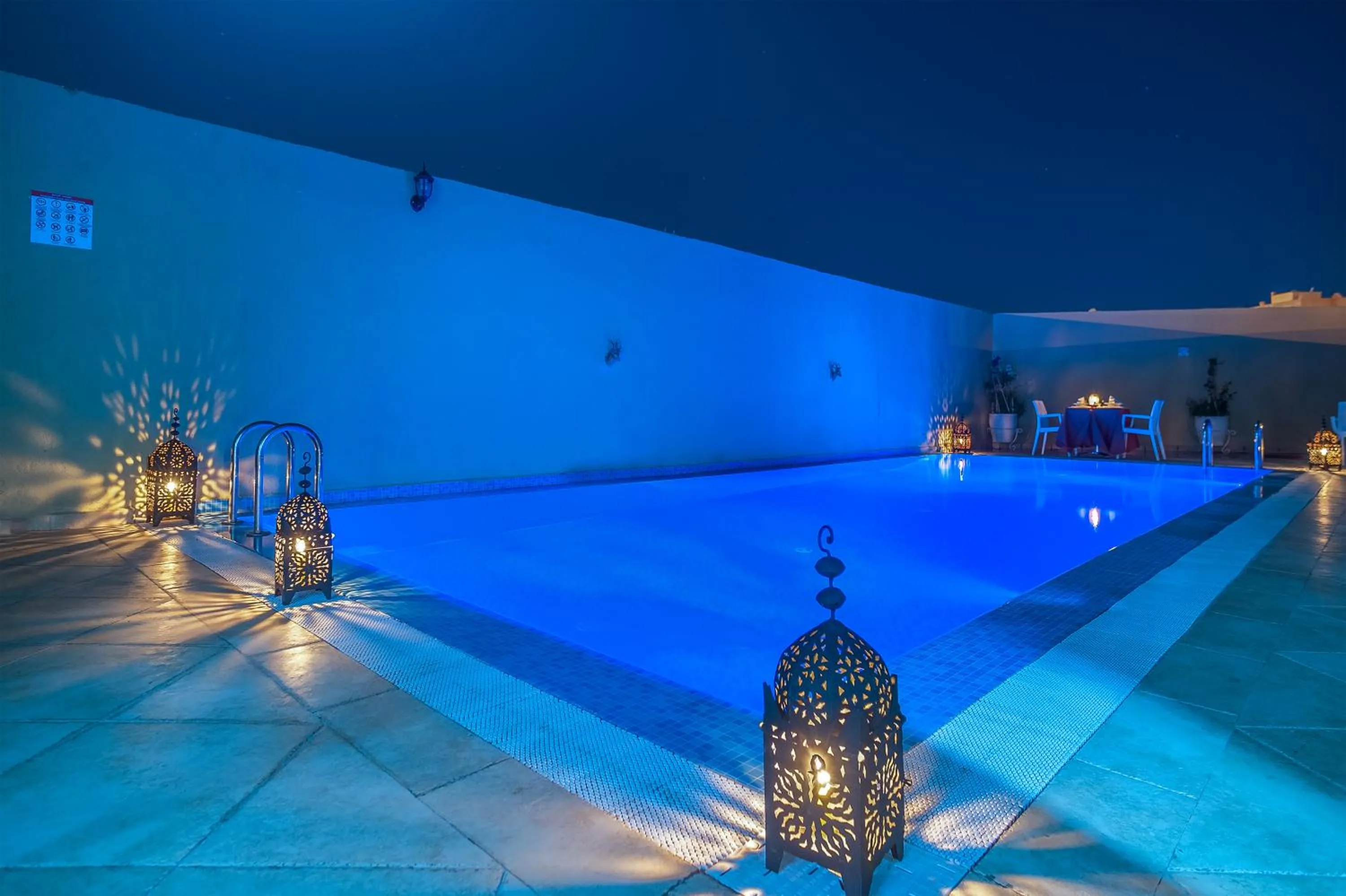 Swimming pool in Rose Valley Hotel