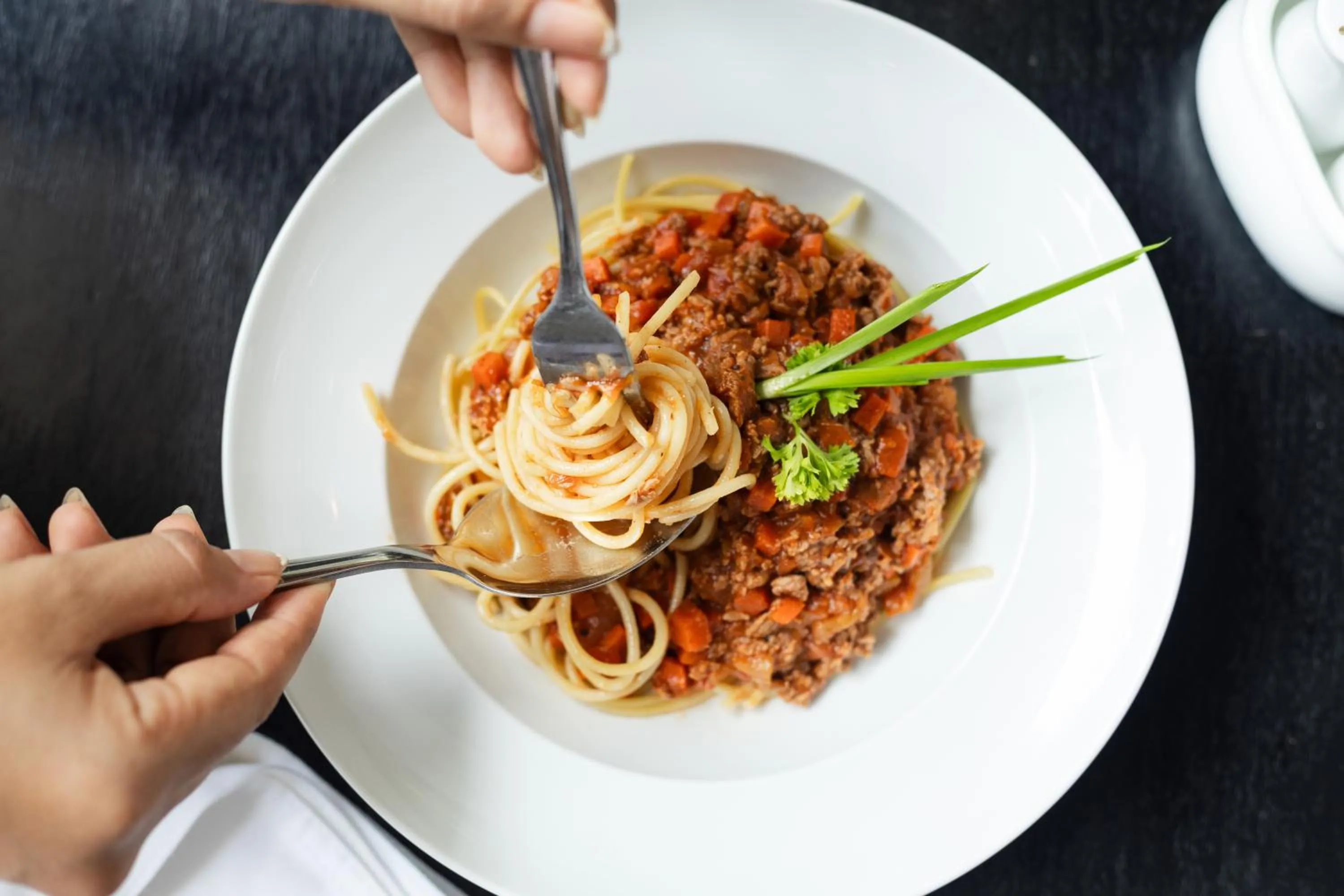 Food and drinks in Peak Elite Boutique