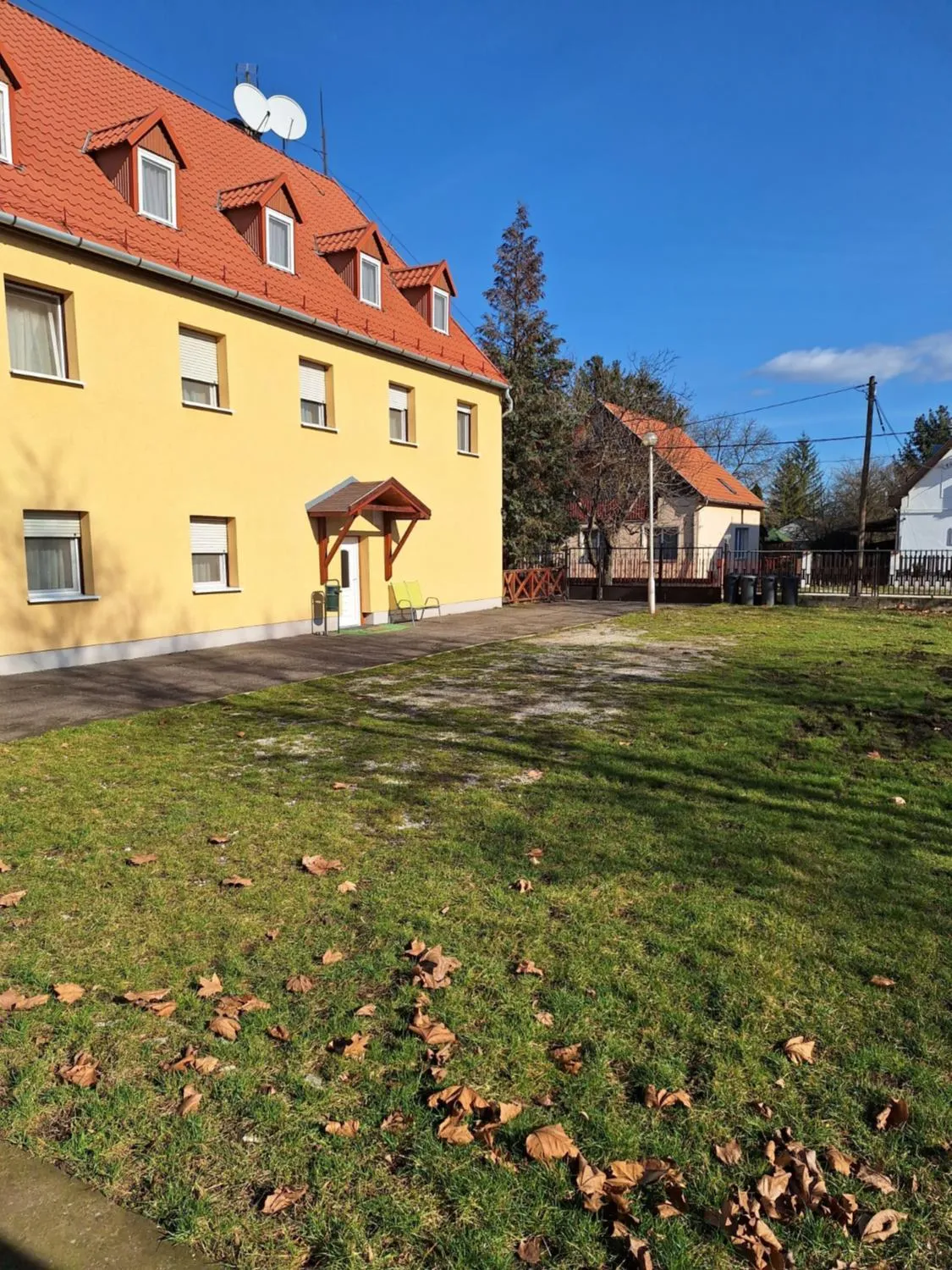 Property building in Fenyő Panzió