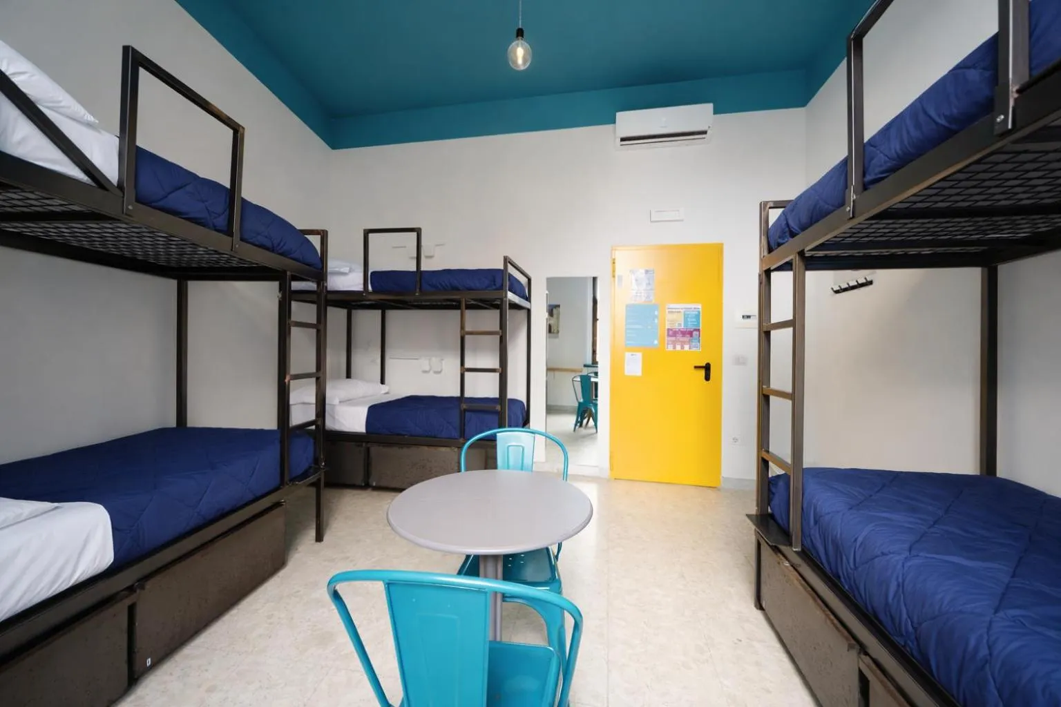 Bed in Ostello Bello Napoli