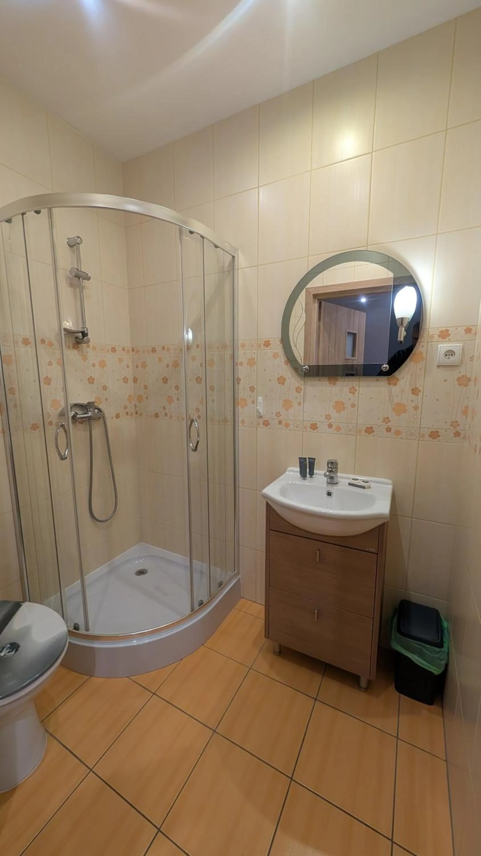 Bathroom in FitnessFun