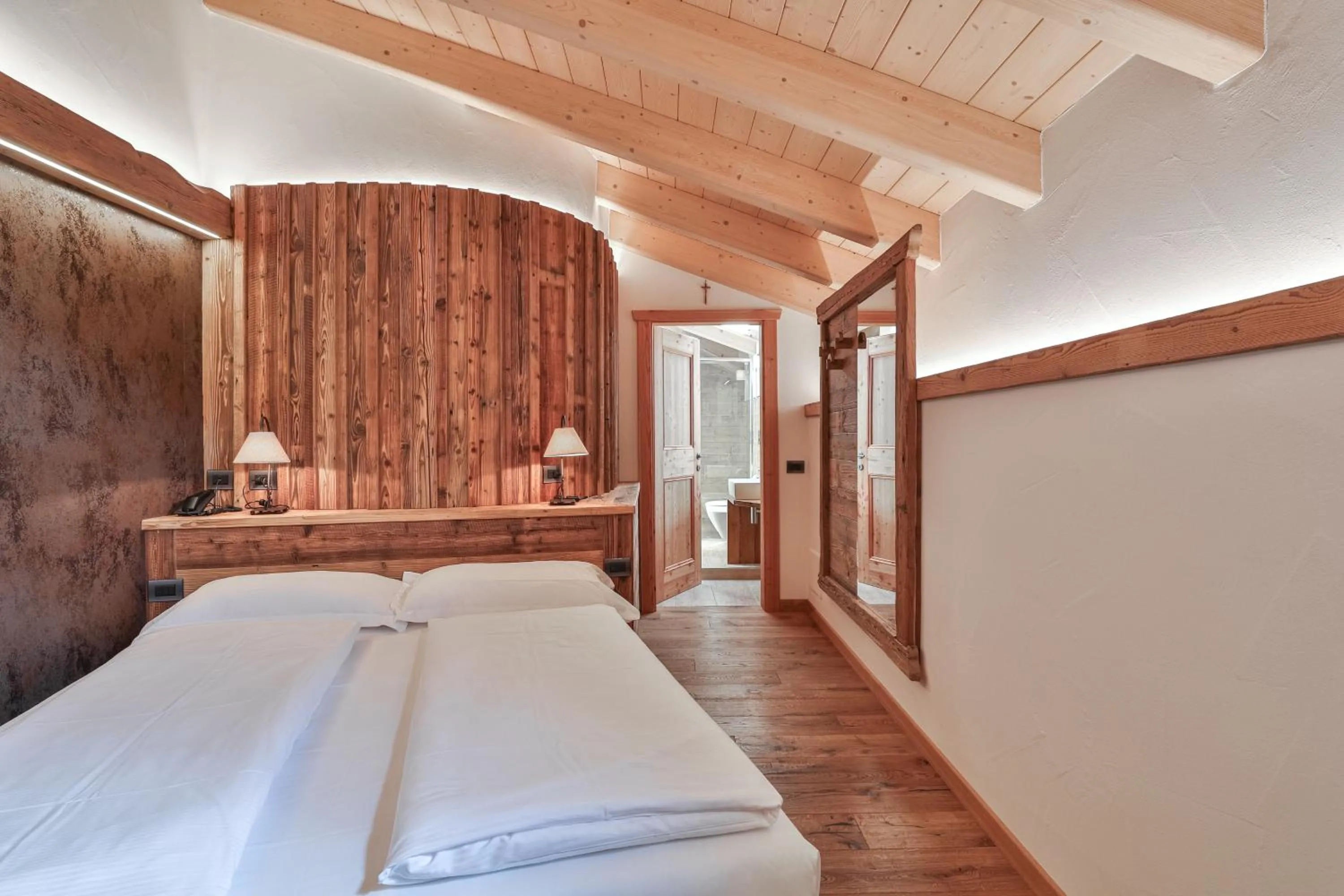 Bed in Garni Maso San Michele