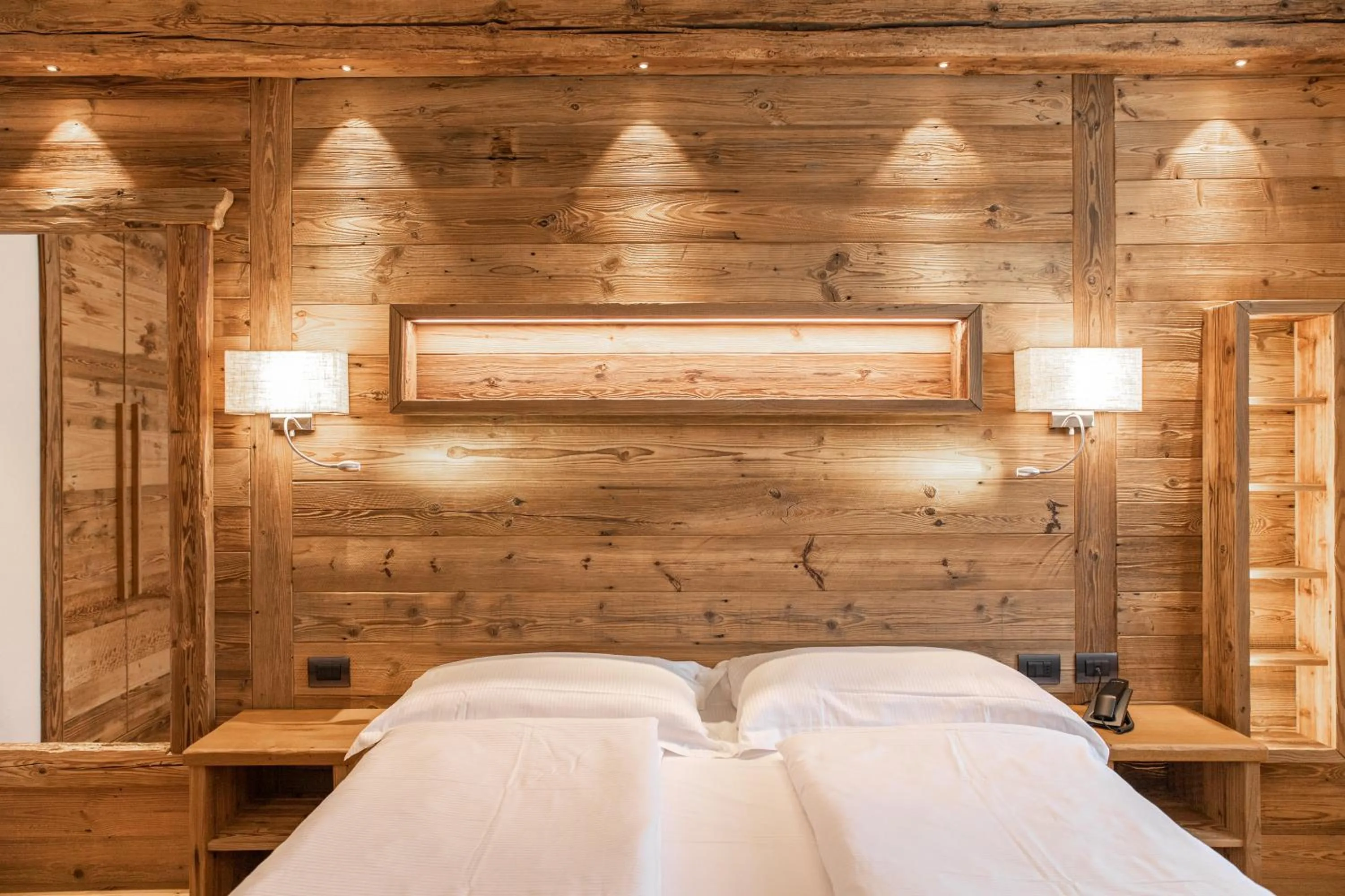 Bed in Garni Maso San Michele