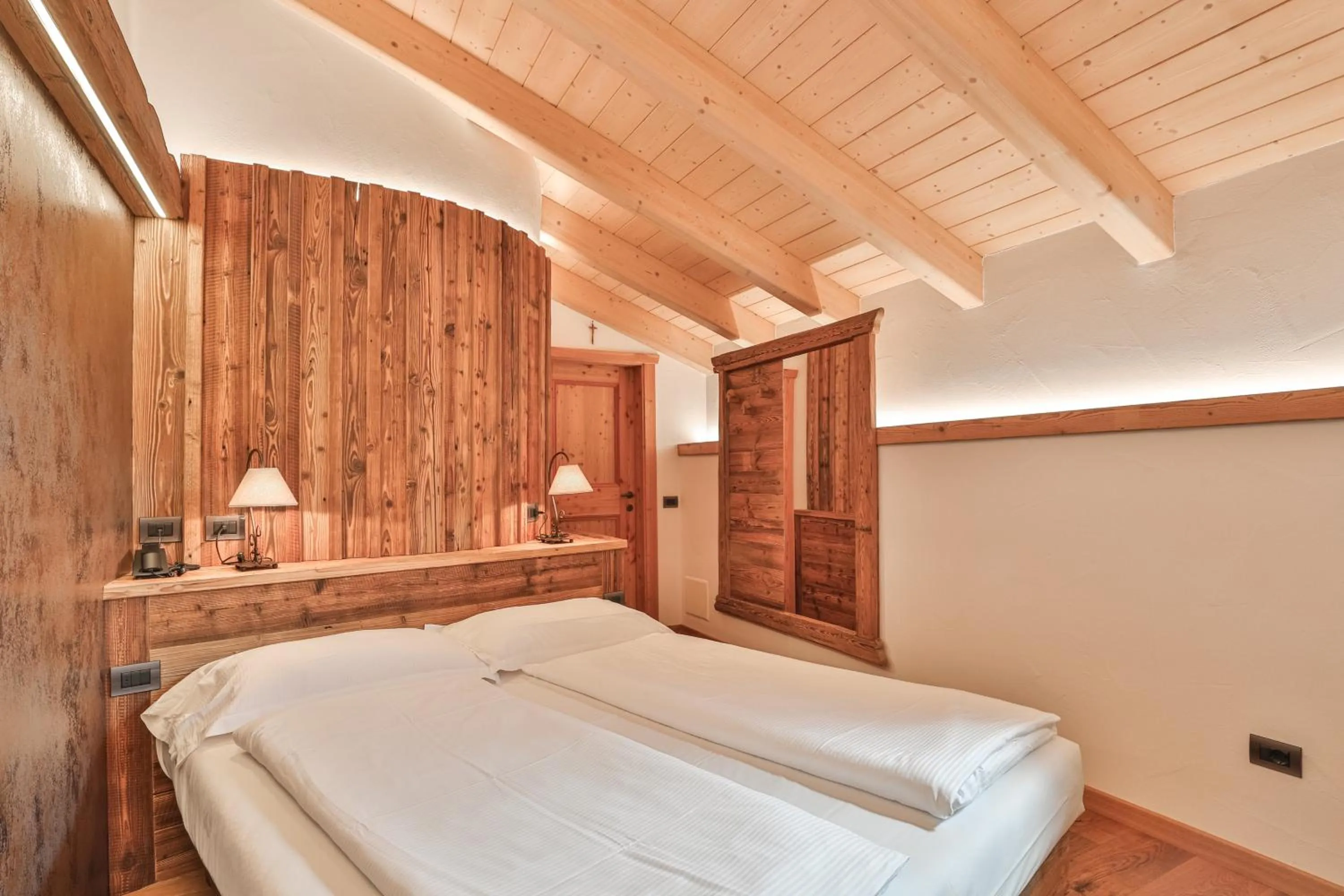 Bed in Garni Maso San Michele