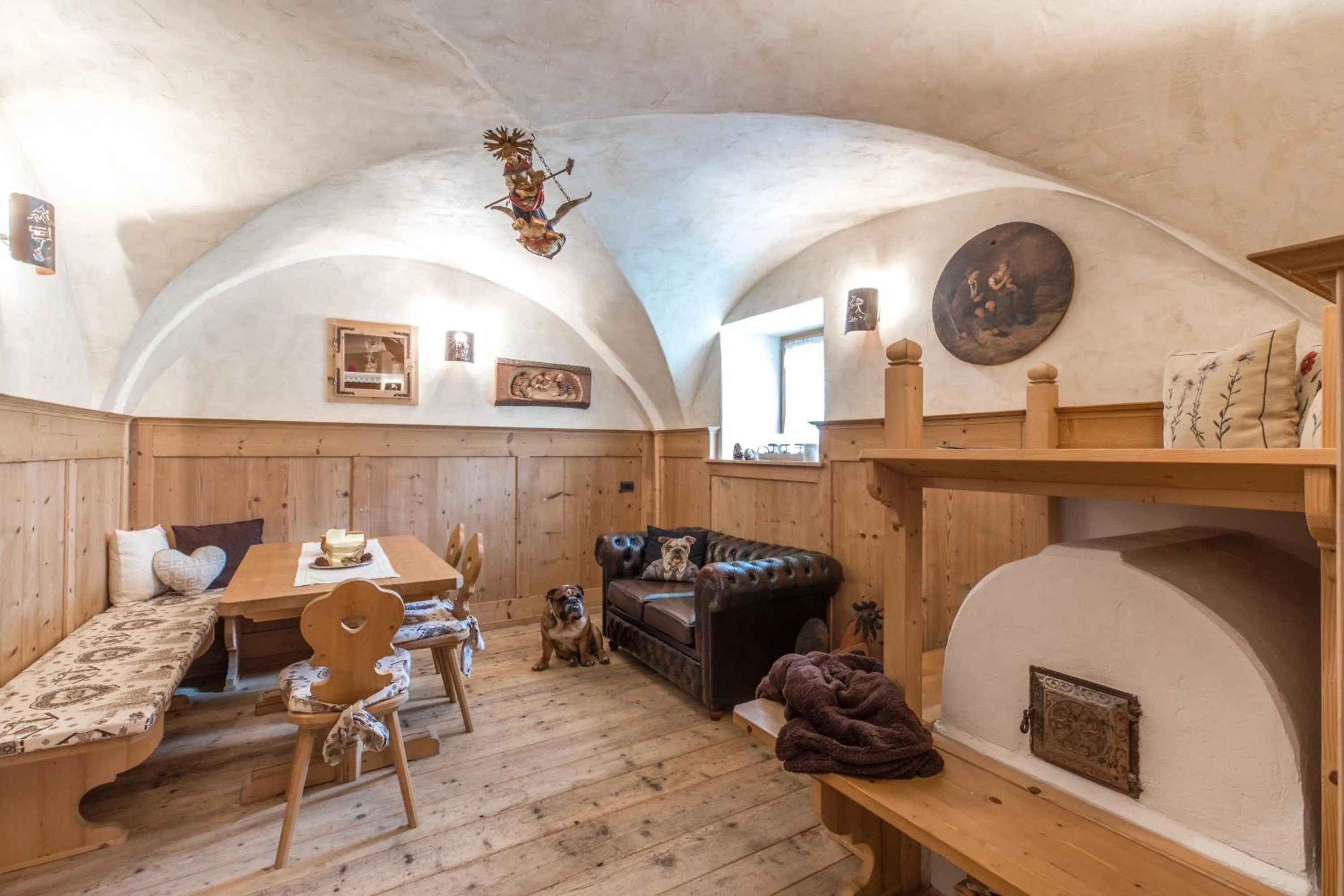 Communal lounge/ TV room in Garni Maso San Michele