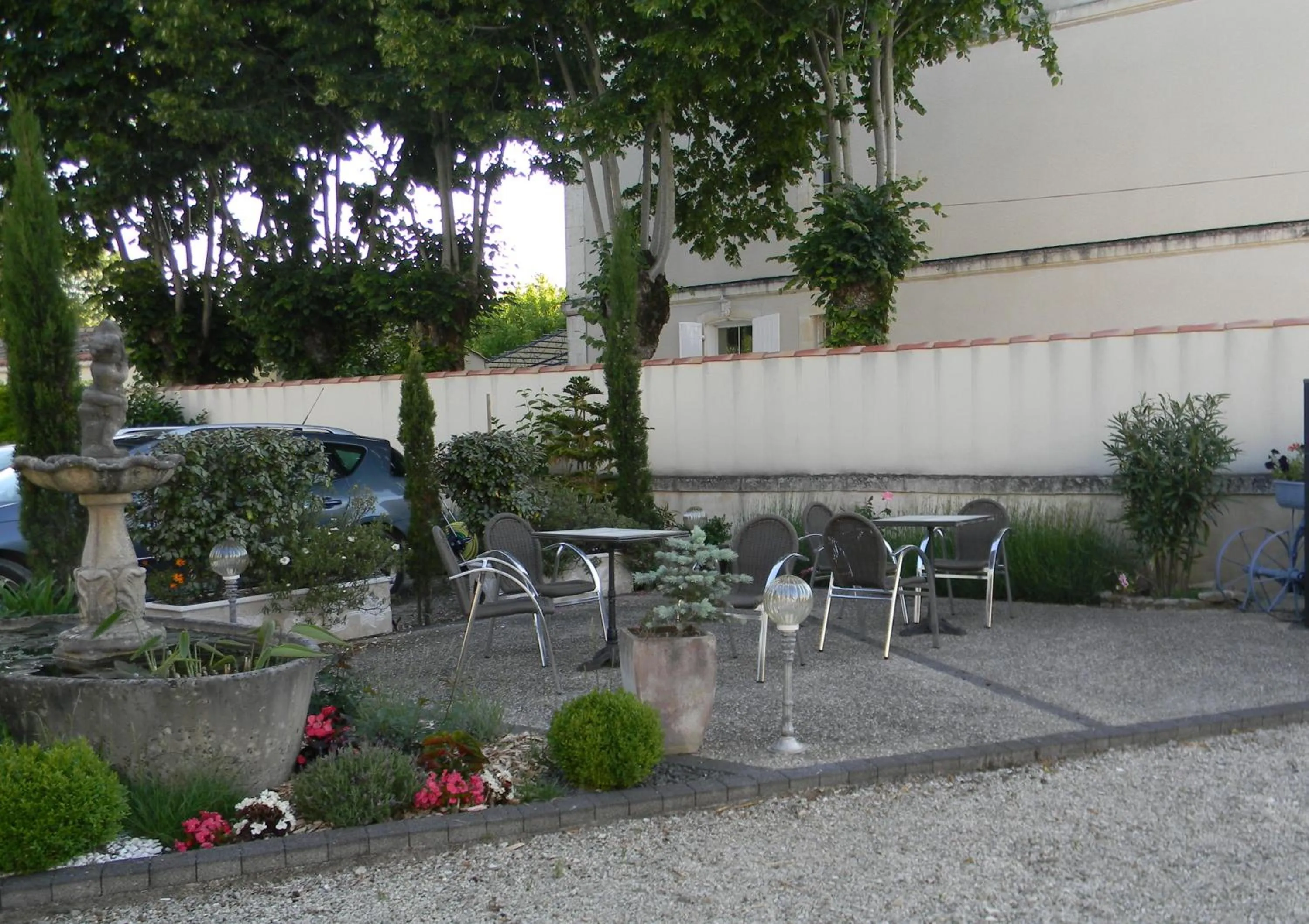 Patio in Le Logis d'ANTIGNY