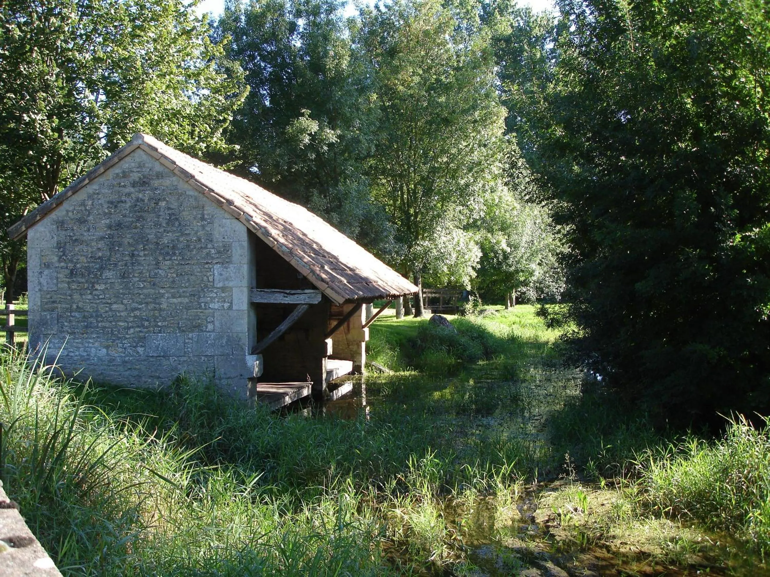 Hiking in Le Logis d'ANTIGNY