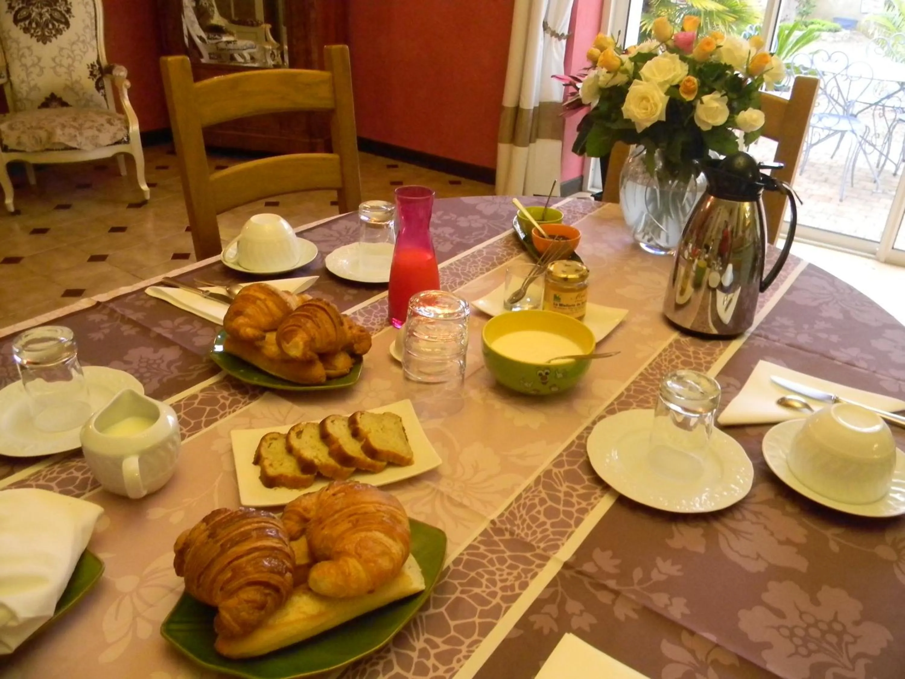 Food and drinks in Le Logis d'ANTIGNY