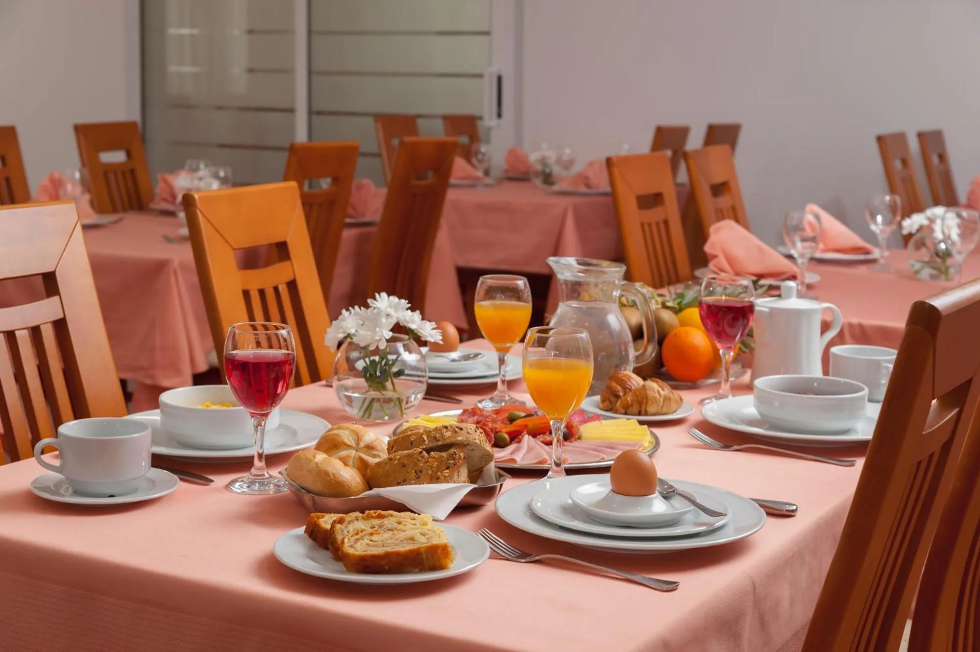 Restaurant/places to eat in Hotel Rotondo