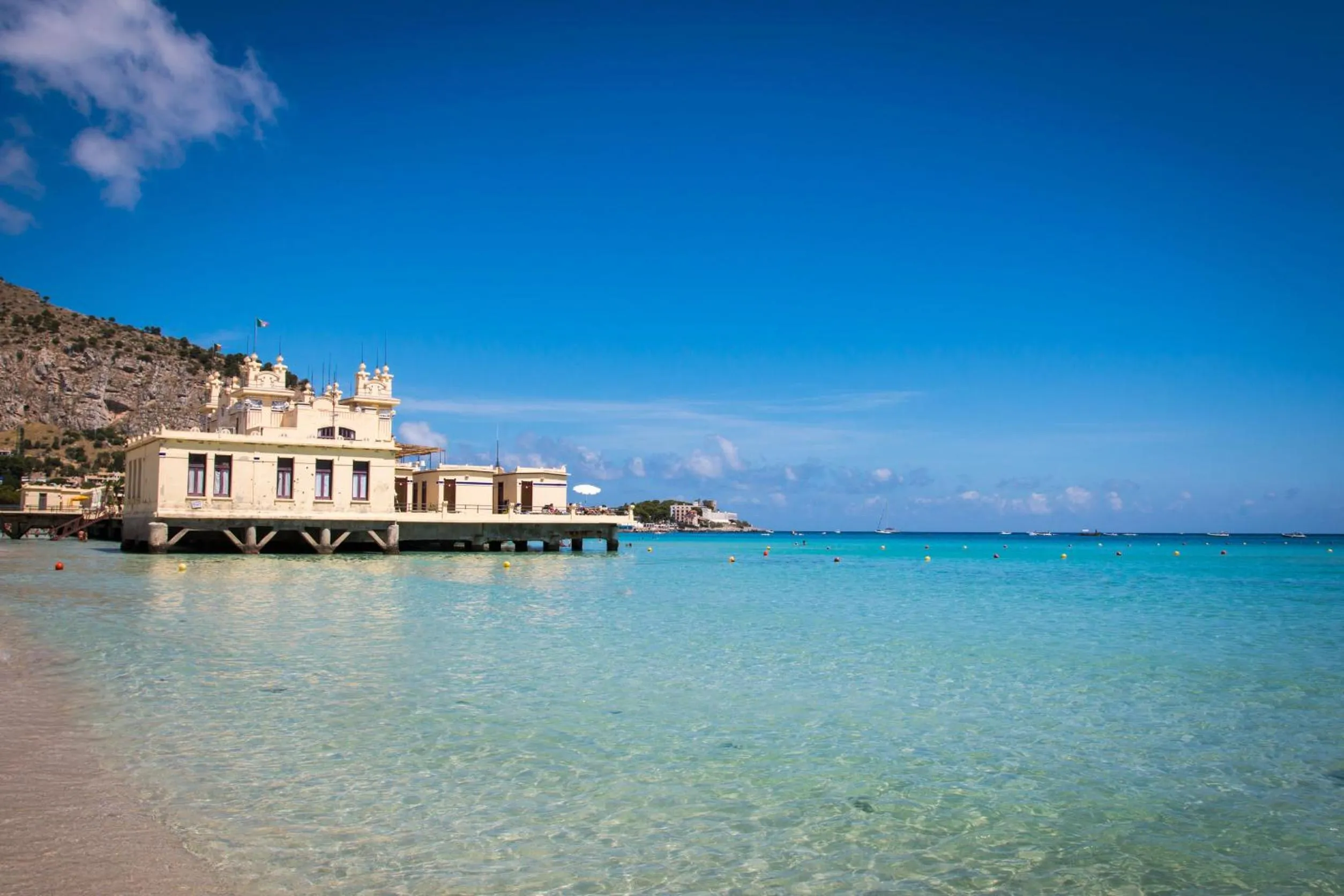 Nearby landmark in Palazzo Planeta