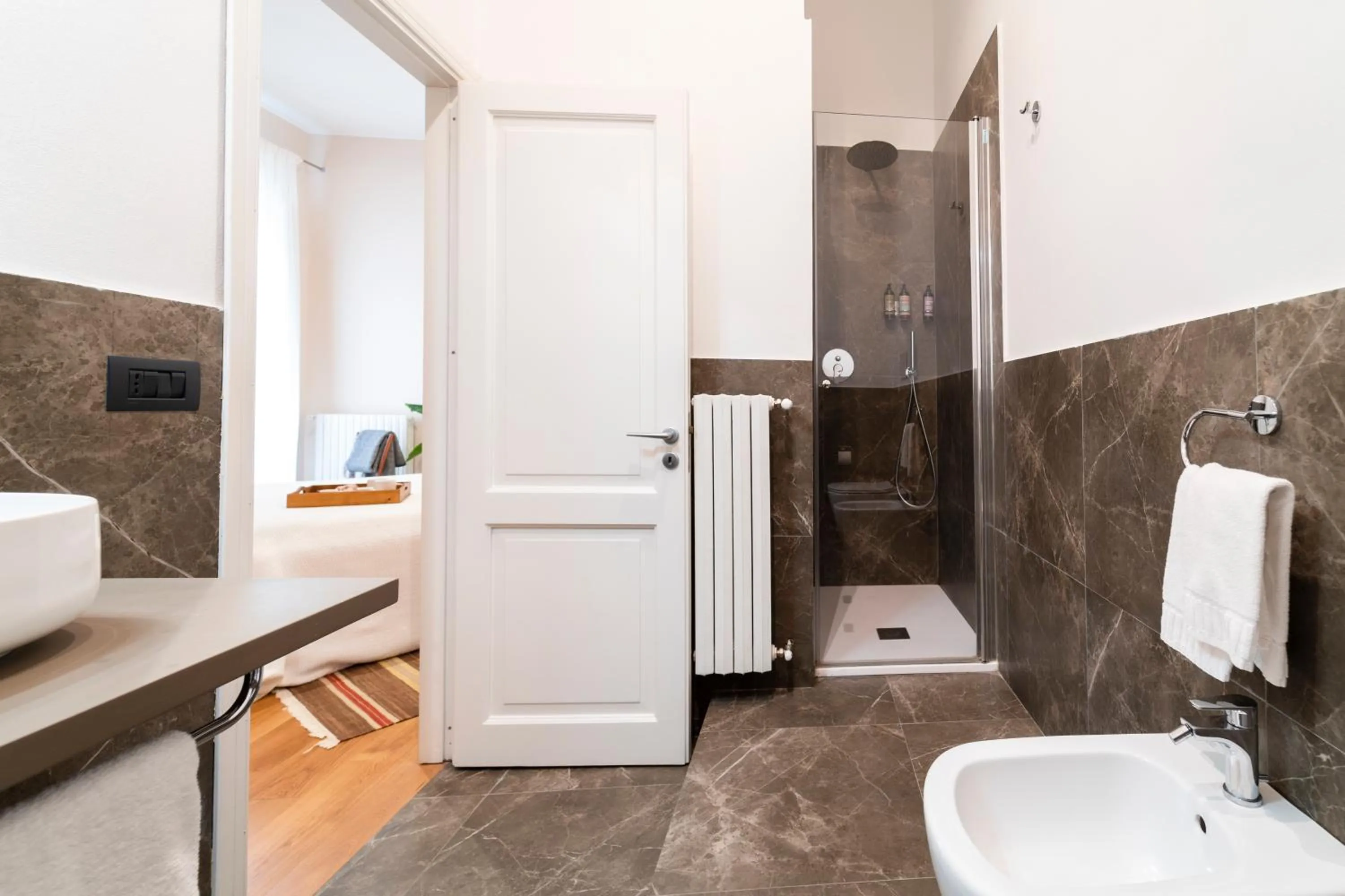 Bathroom in Palazzo Planeta