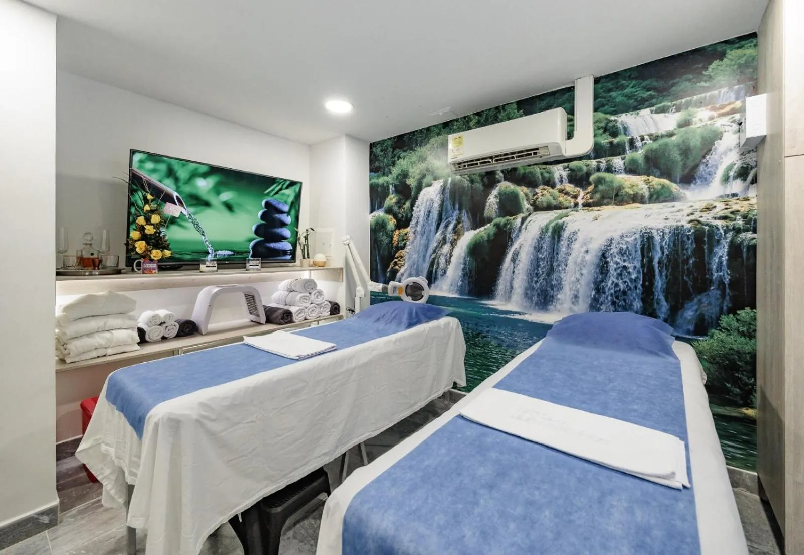 Spa and wellness centre/facilities in Hotel Laureles Plaza