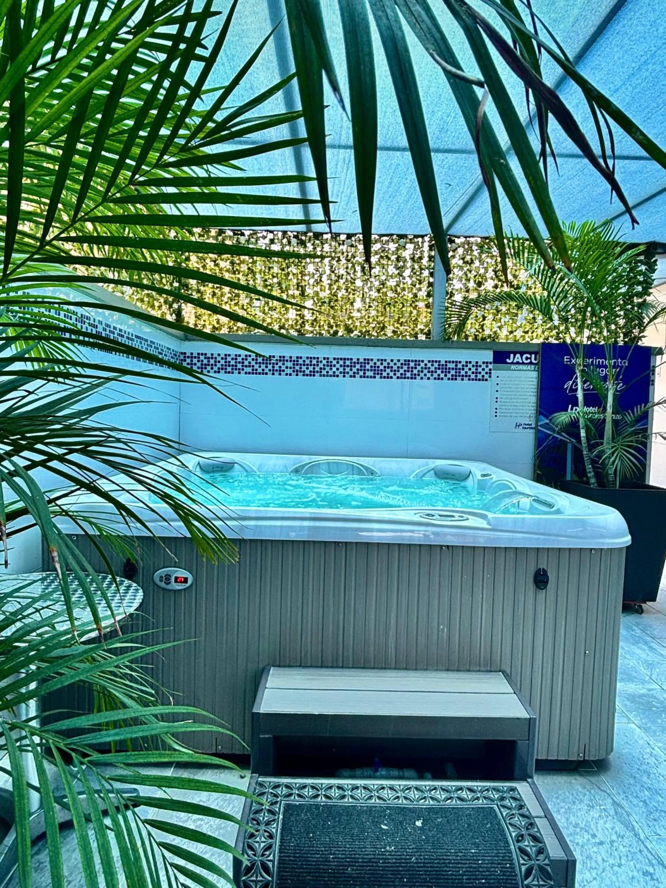 Area and facilities in Hotel Laureles Plaza