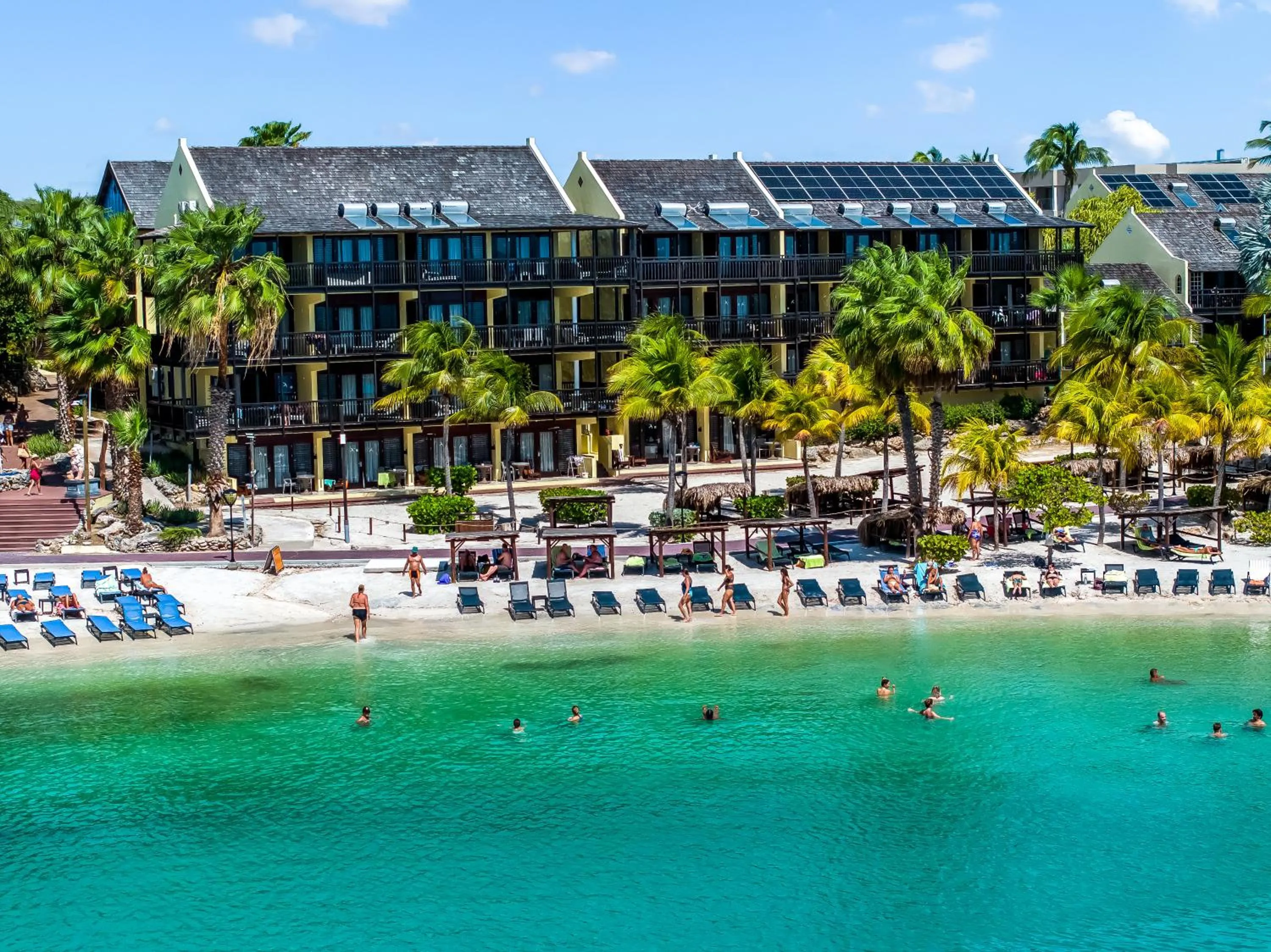 Property building in LionsDive Beach Resort