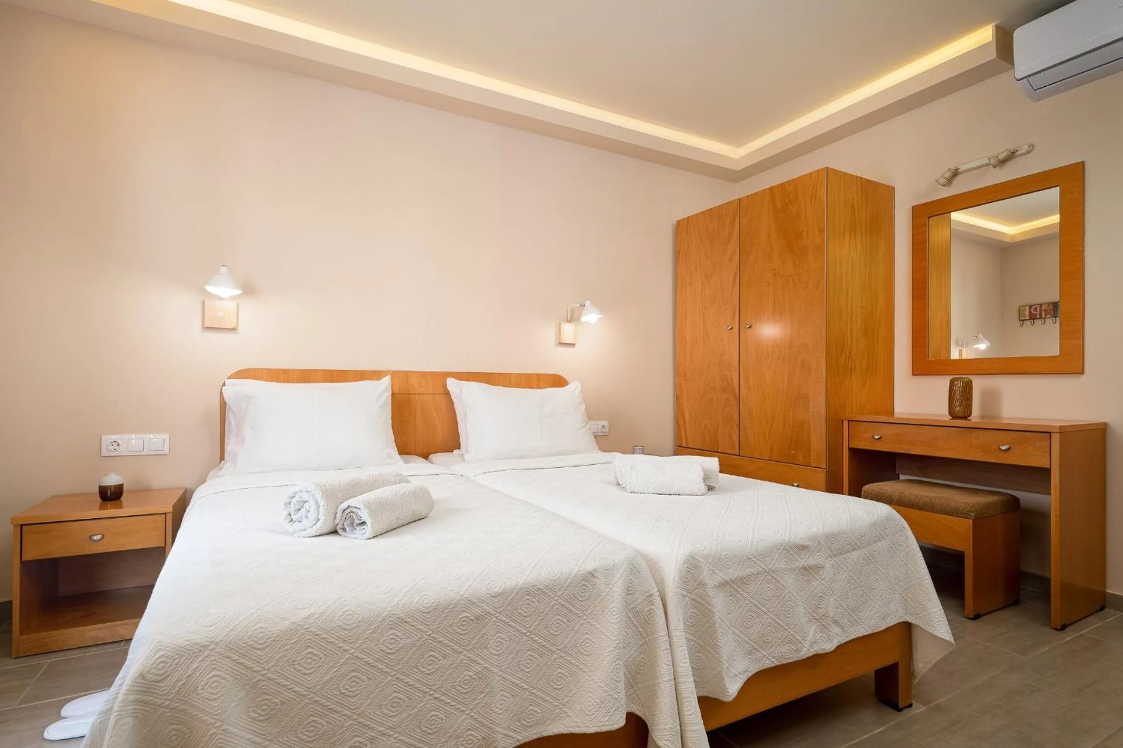 Bedroom, Bed in Minos Boutique Hotel