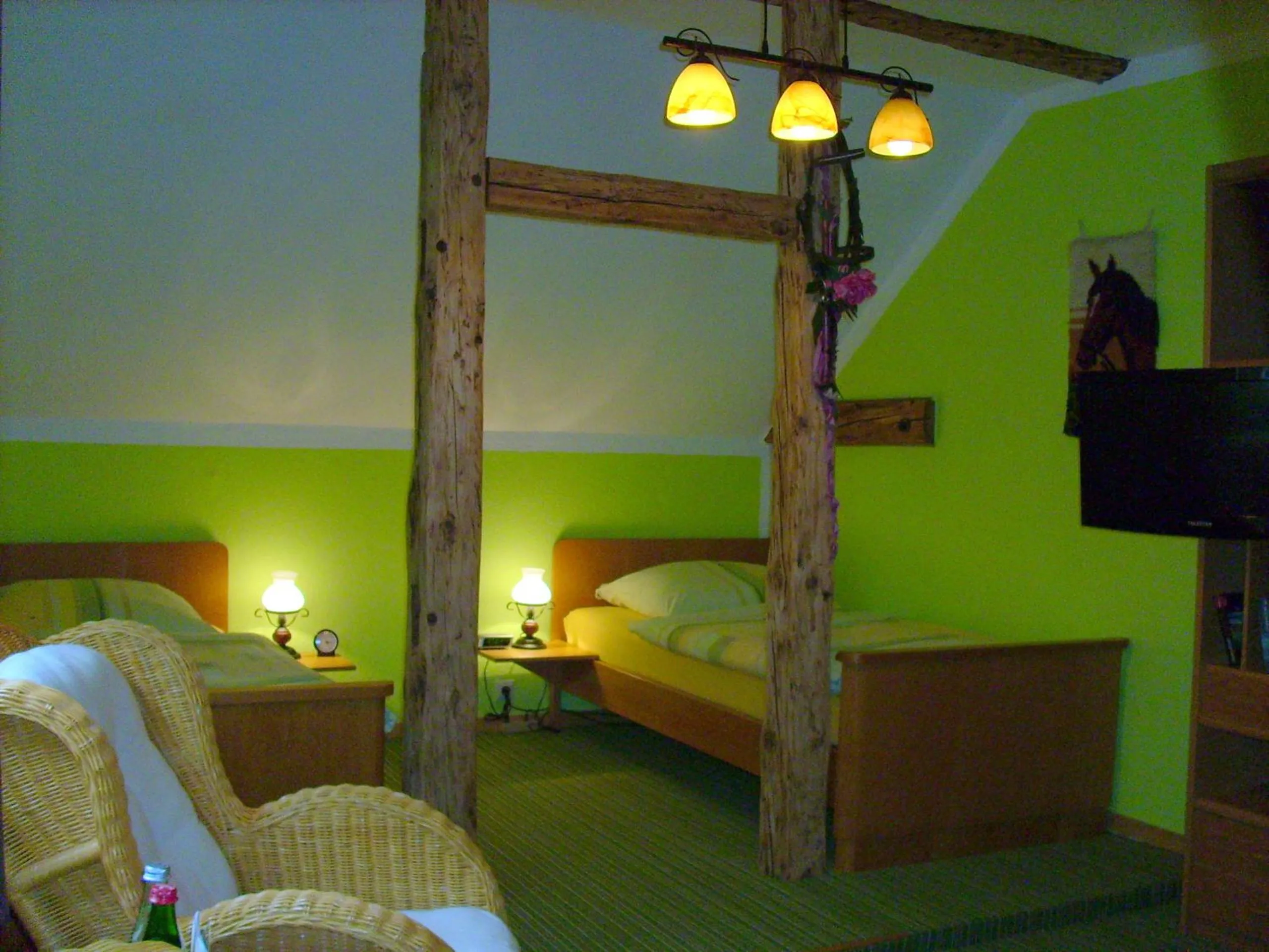 Bed in Landhotel Sonnenhof im Wendland