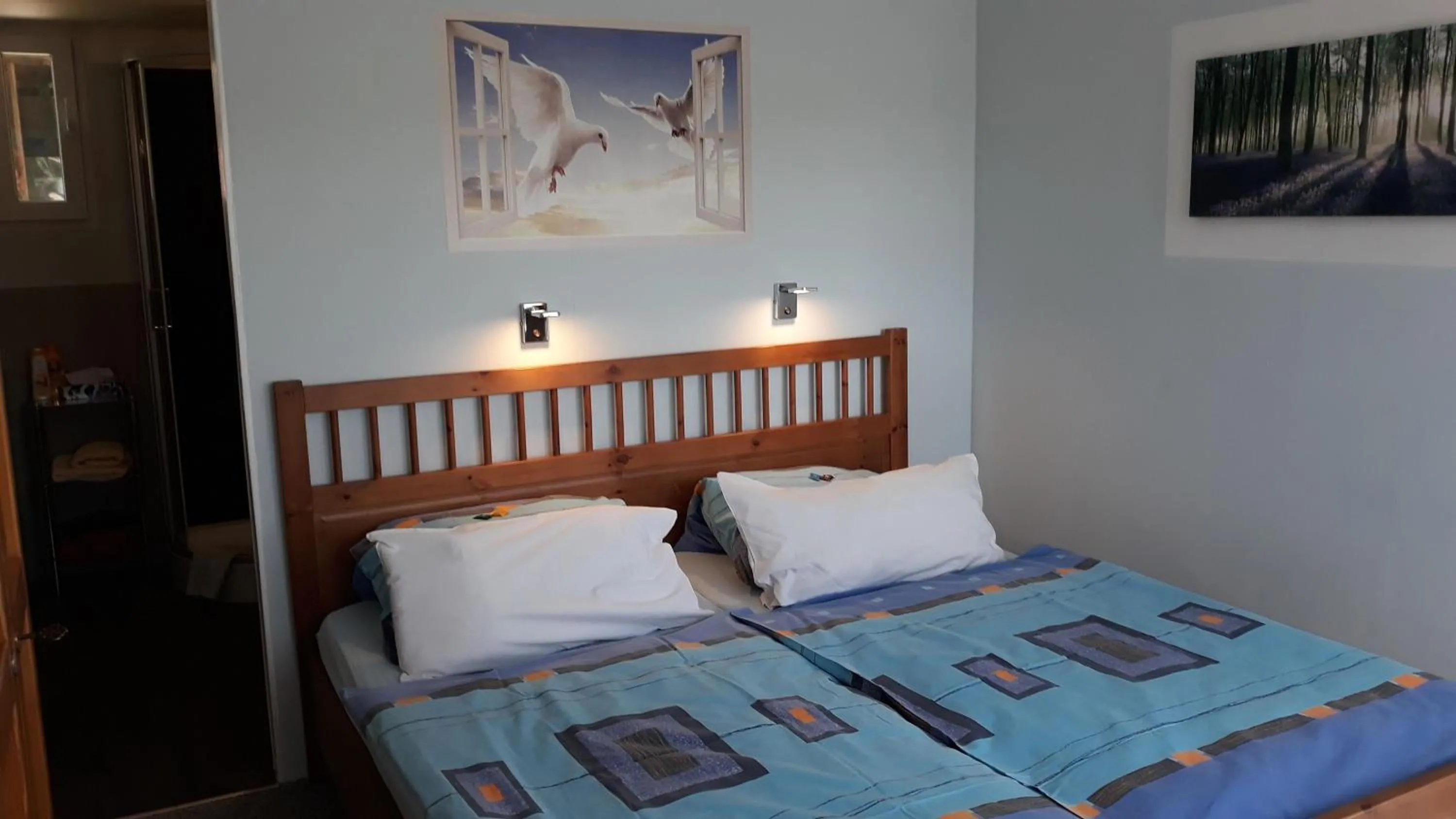 Bed in Landhotel Sonnenhof im Wendland