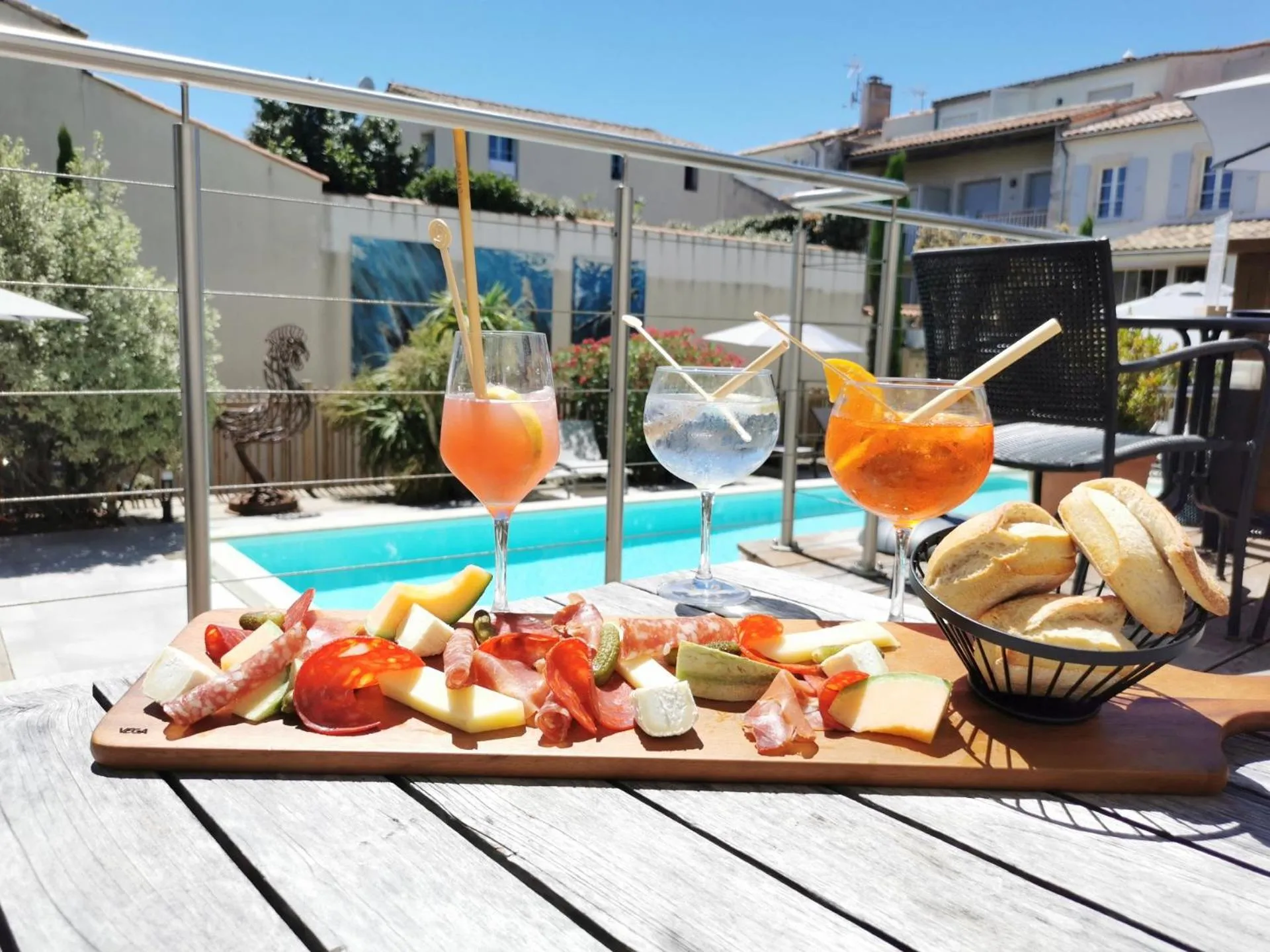 Restaurant/places to eat in Le Clos Du GALION - Ile de Ré