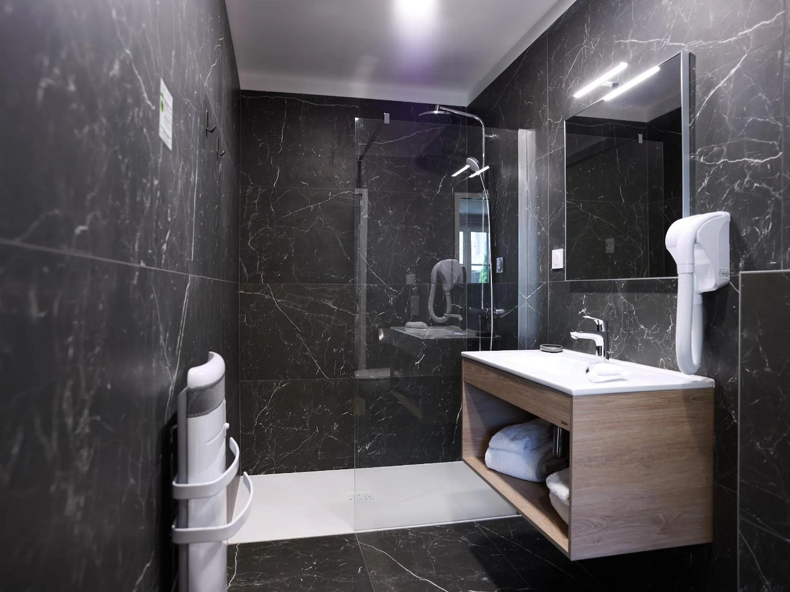 Shower in Le Clos Du GALION - Ile de Ré