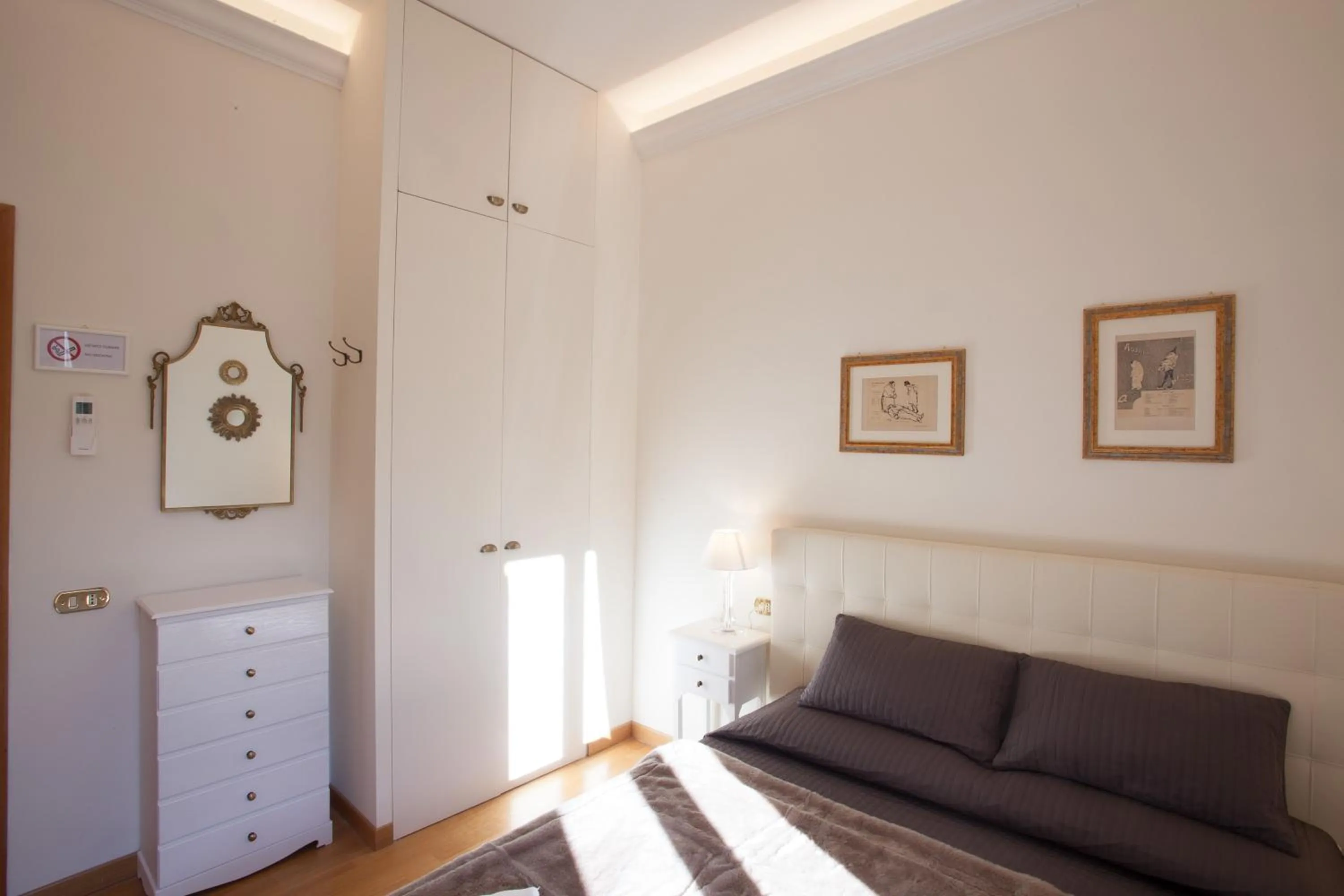 Decorative detail, Bed in InnsideRome