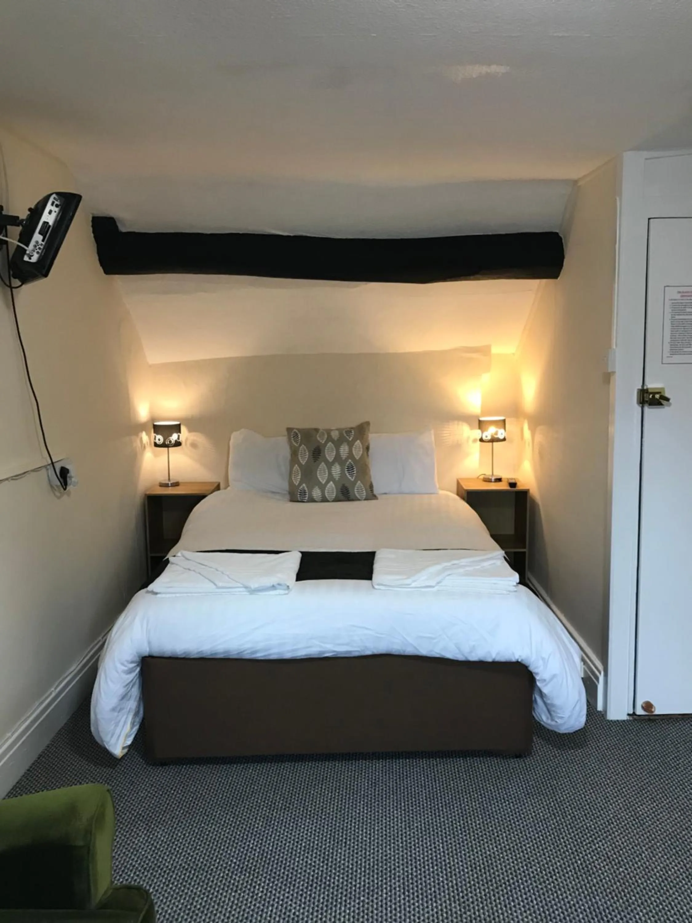 Bed in The Black Swan Inn