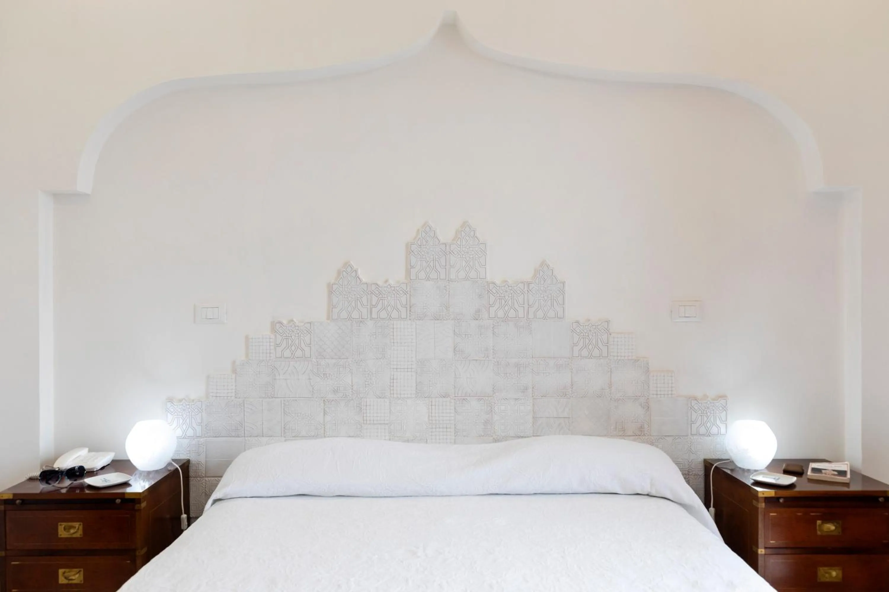 Garden view, Bed in Grand Hotel De Rose