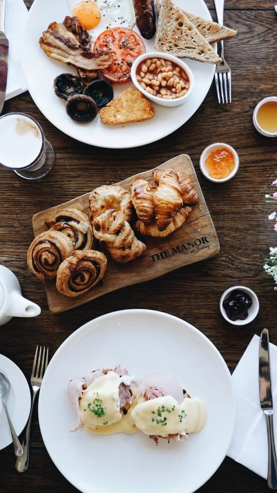 Restaurant/places to eat in The Manor at Bickley