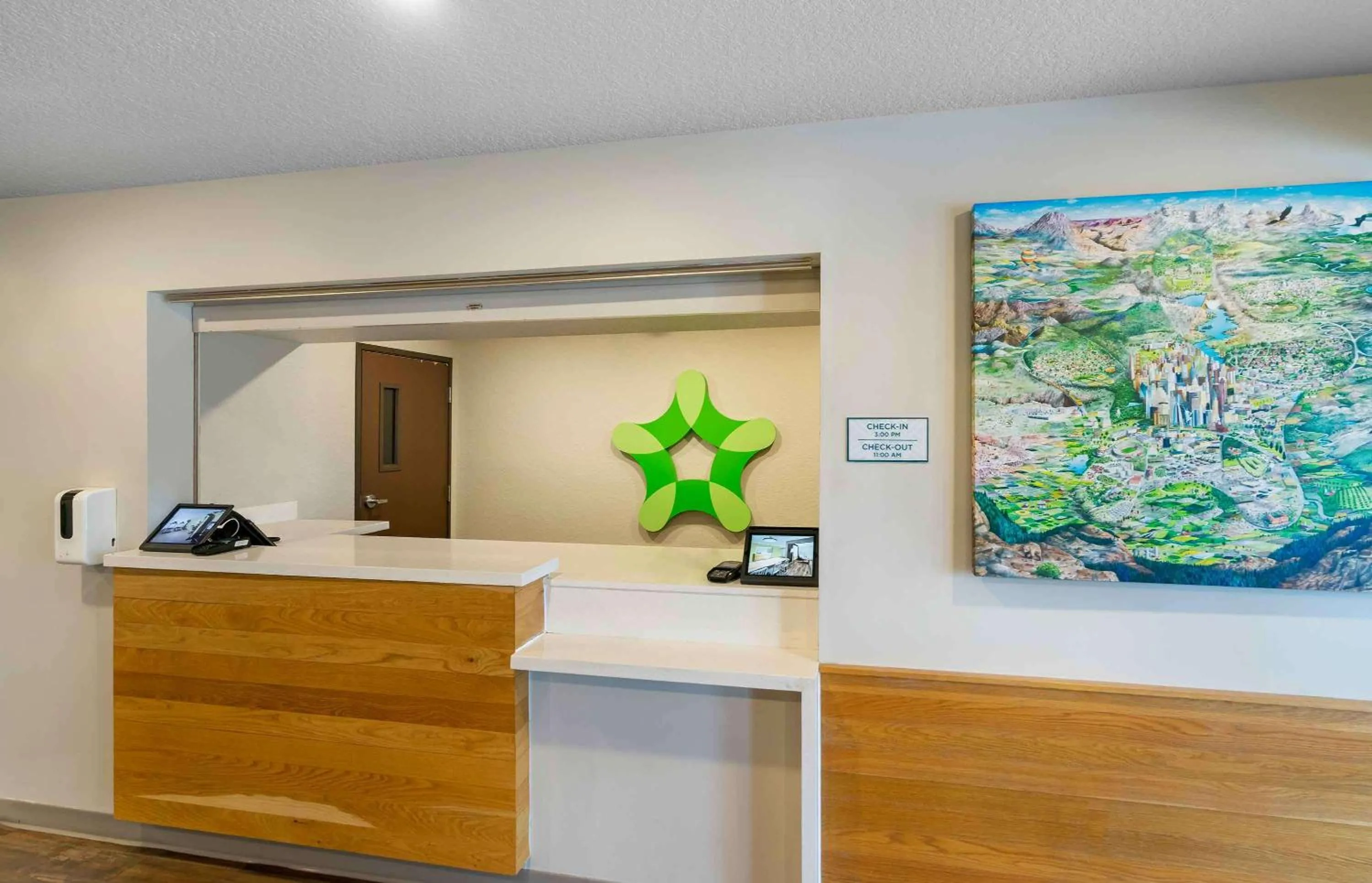 Lobby or reception in Extended Stay America Select Suites - Tampa - Northeast