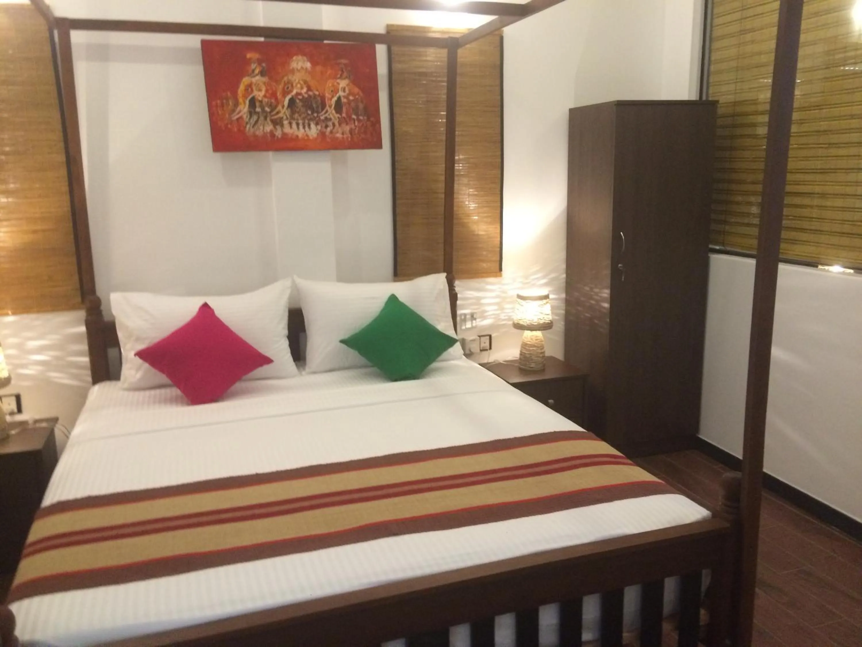 Bed in St CLAIRE'S GREEN Negombo Hotel & Hostels