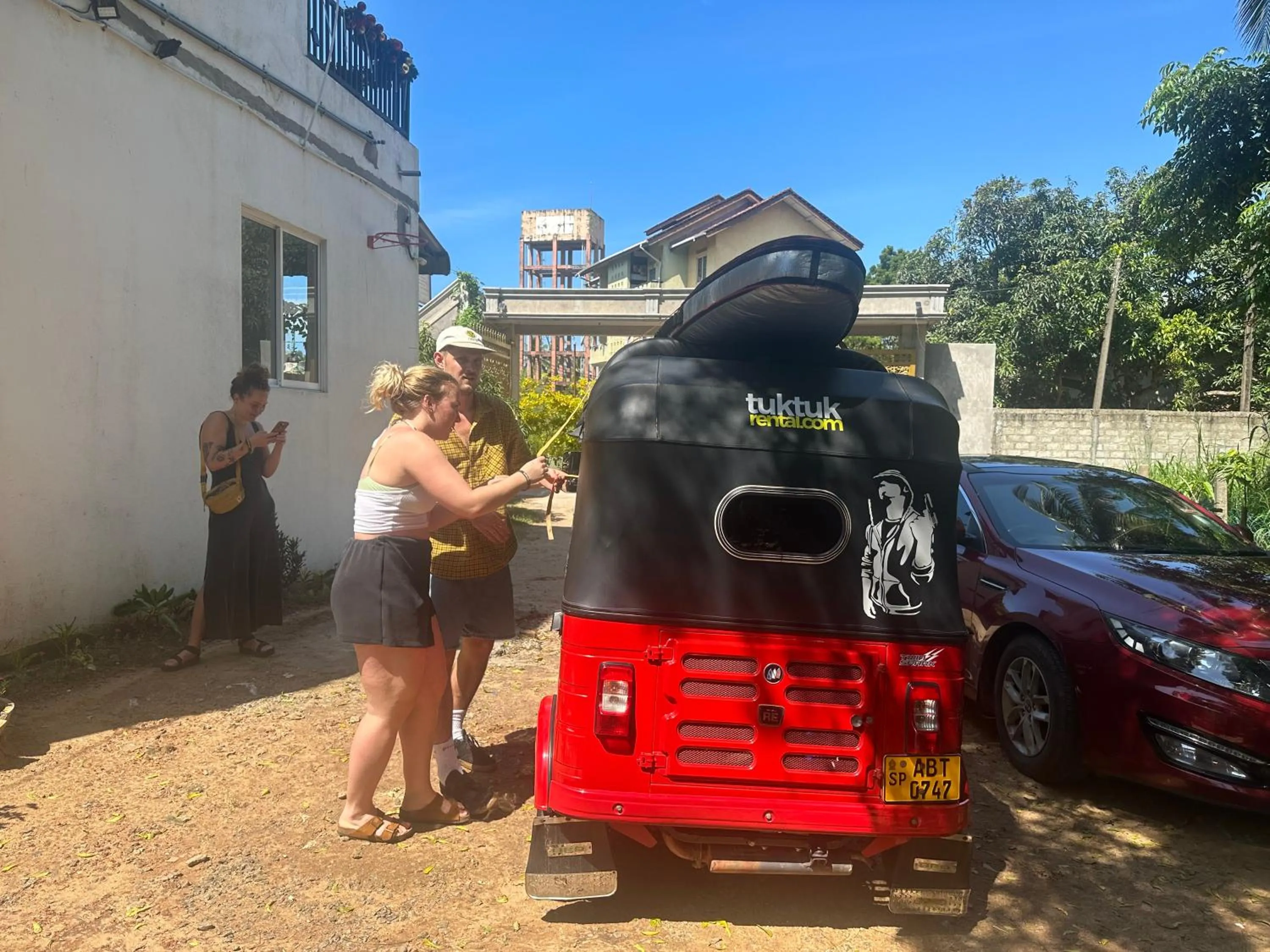 St CLAIRE'S GREEN Negombo Hotel & Hostels