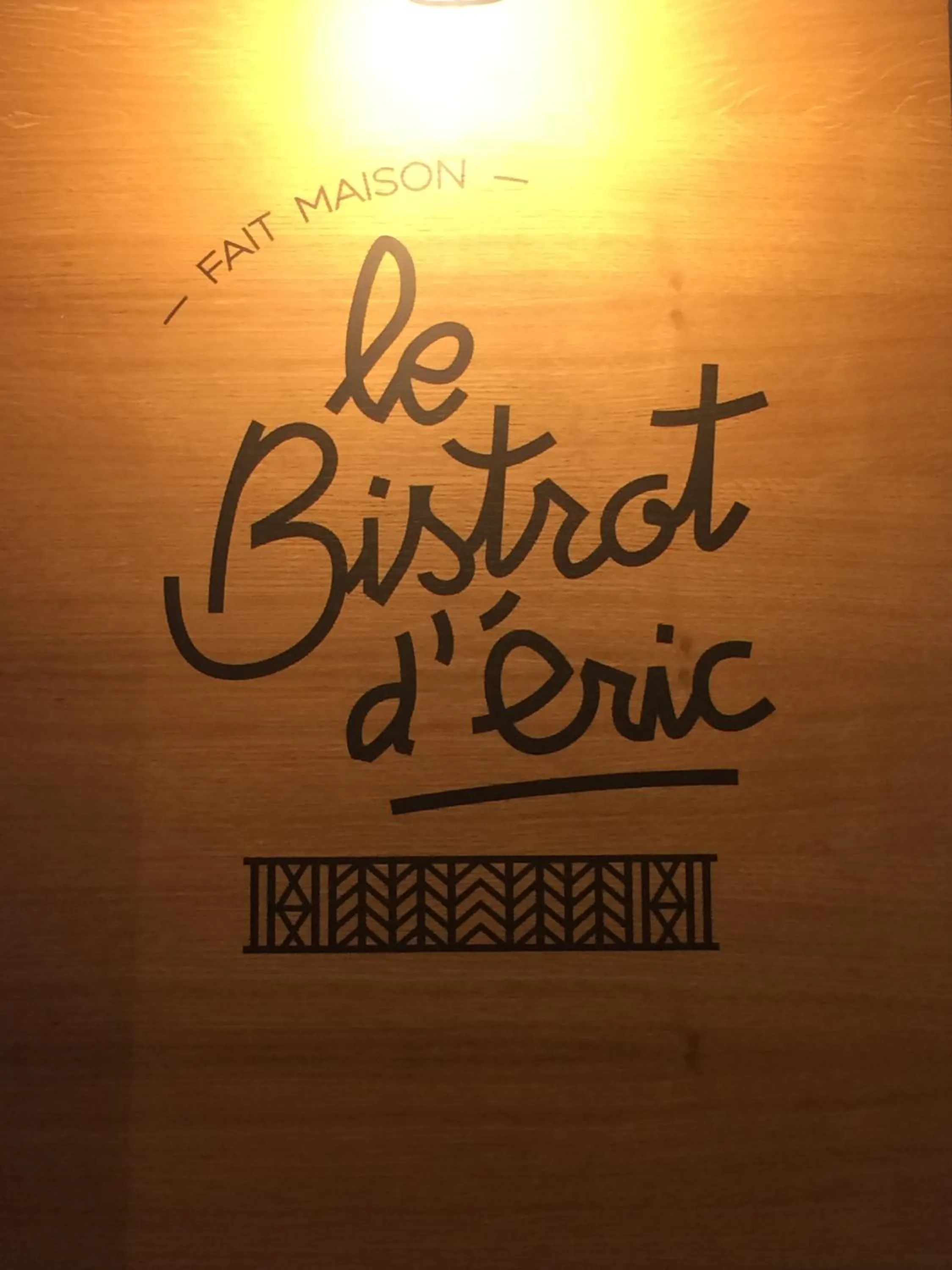 Restaurant/places to eat in ibis Styles Rouen Val De Reuil