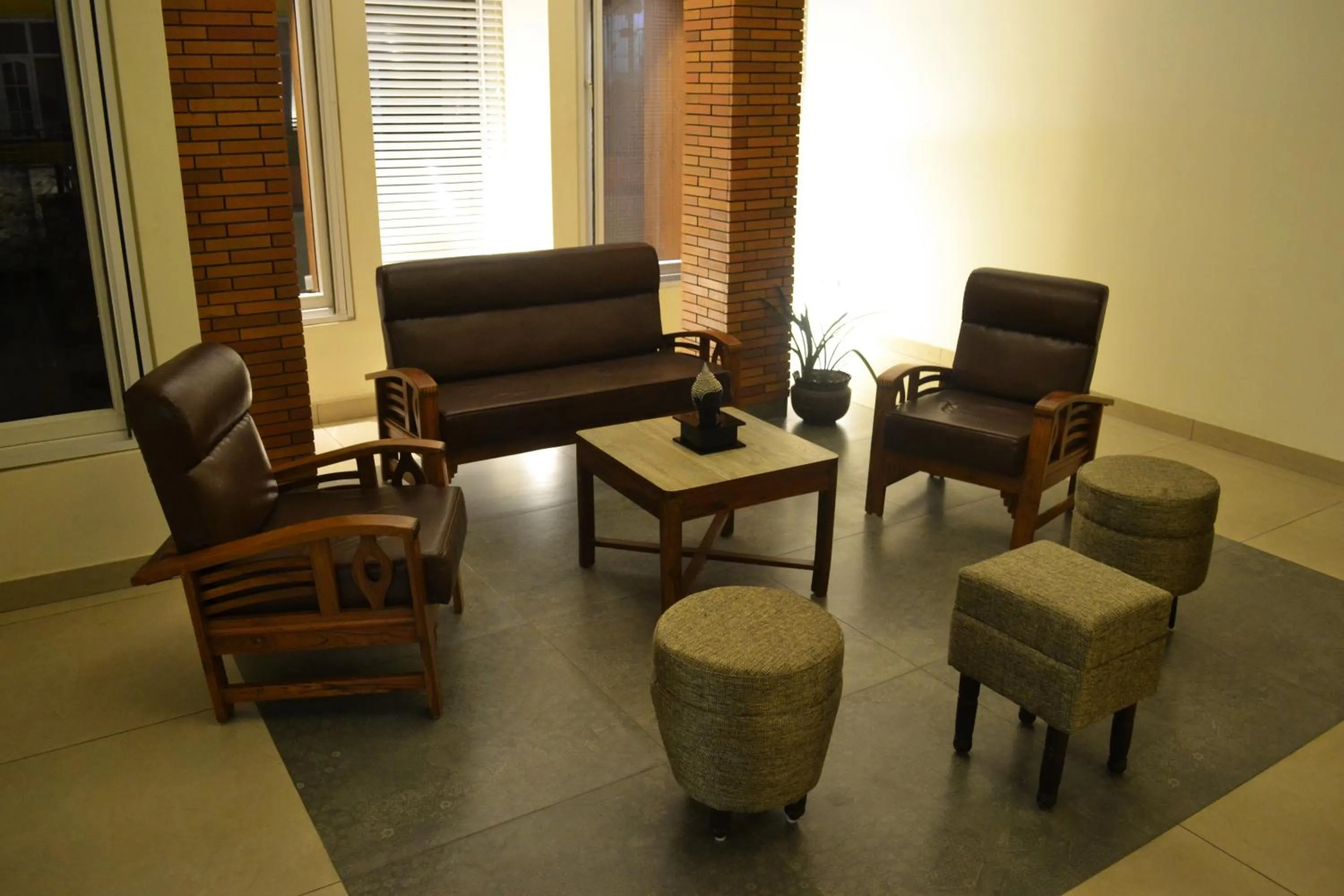 Lobby or reception in Mayur Hotel Bar And Restaurant