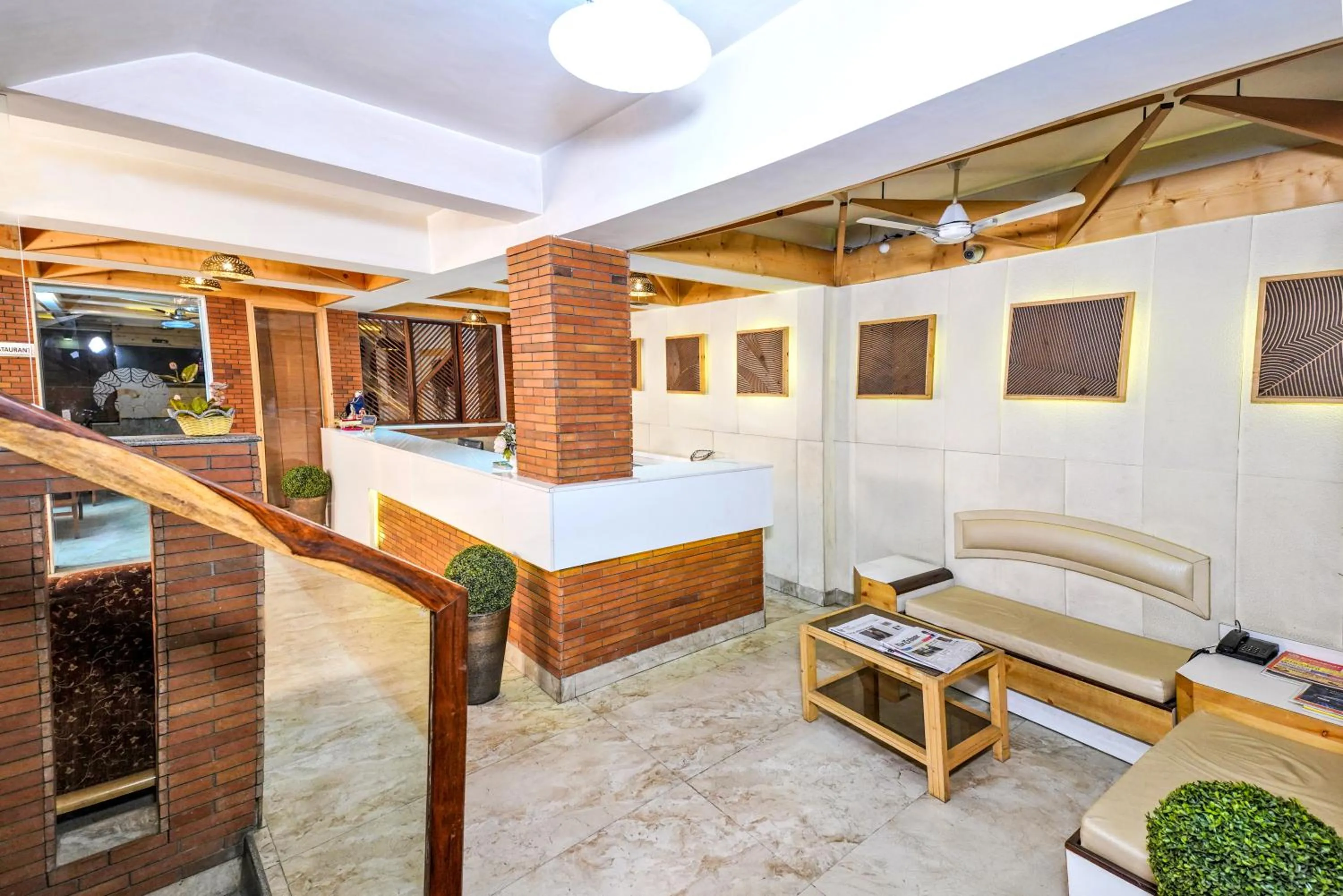 Lobby or reception in Mayur Hotel Bar And Restaurant