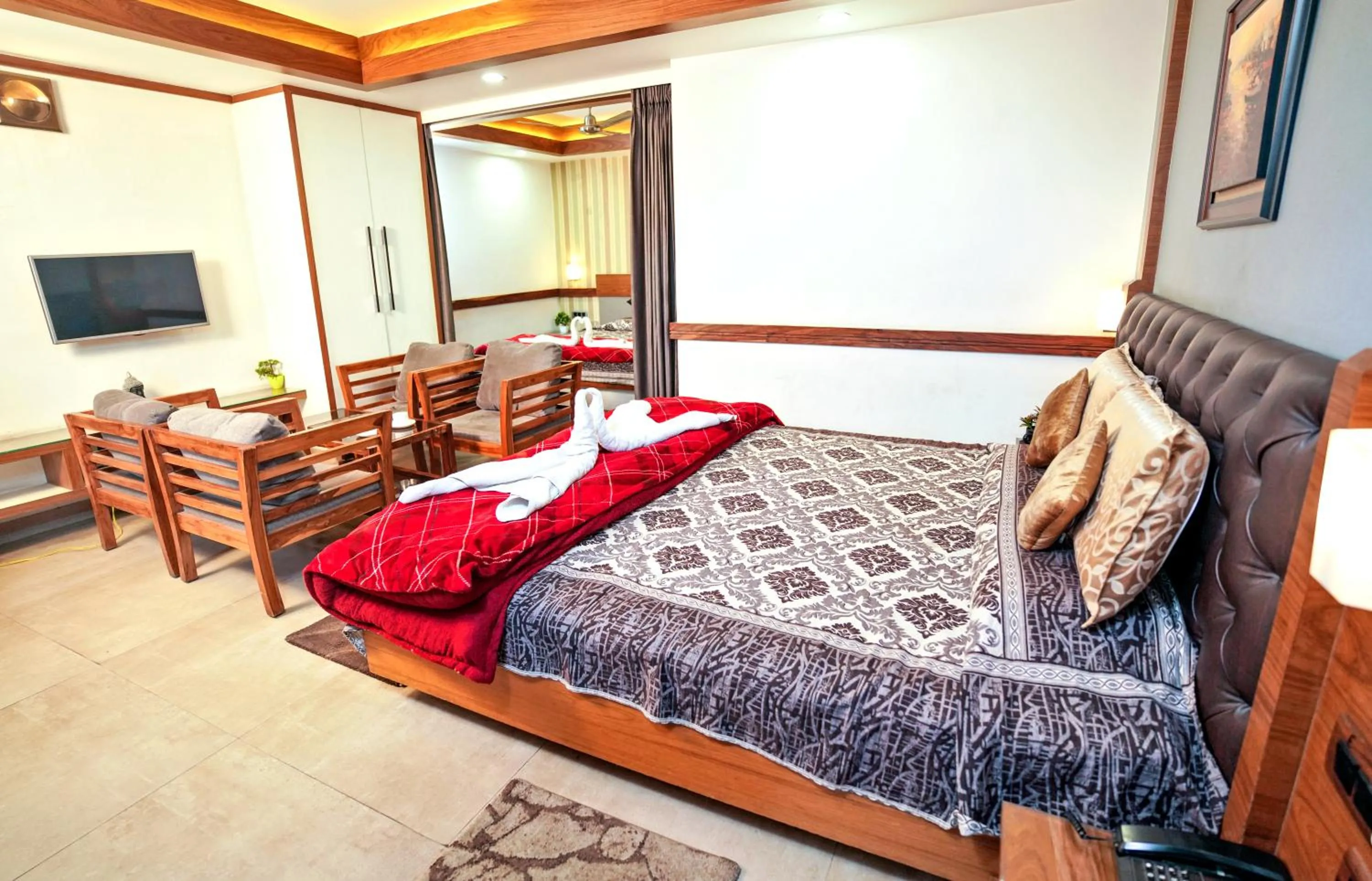 Bed in Mayur Hotel Bar And Restaurant