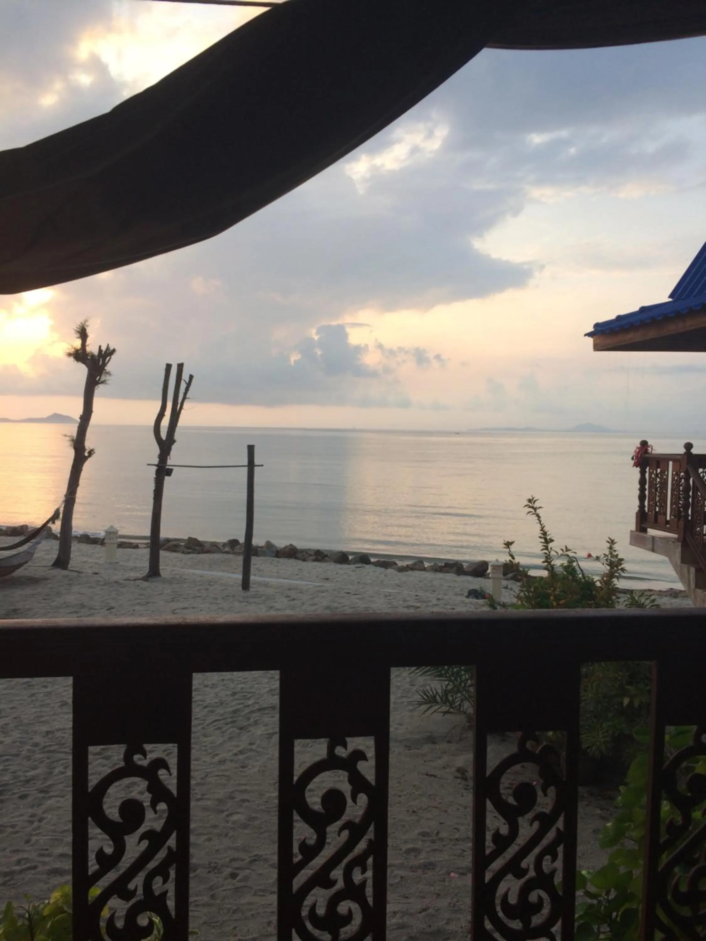 Tropicana Khophagan Resort Hotel