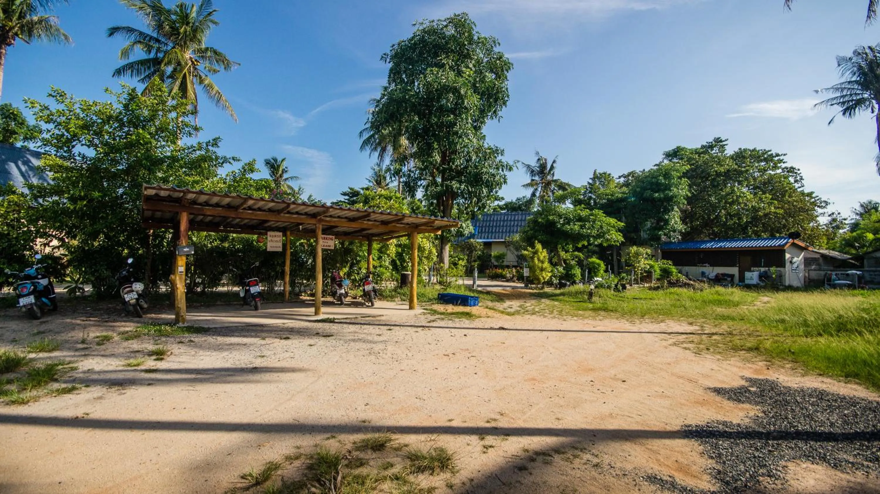 Tropicana Khophagan Resort Hotel