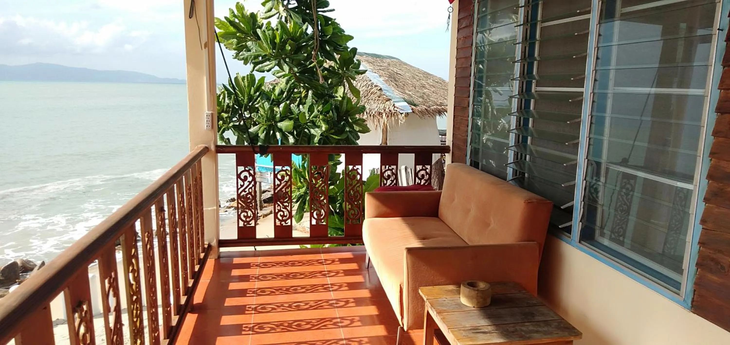 Tropicana Khophagan Resort Hotel