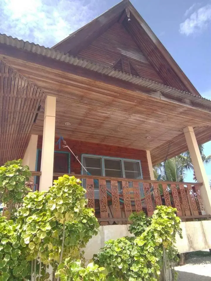 Tropicana Khophagan Resort Hotel